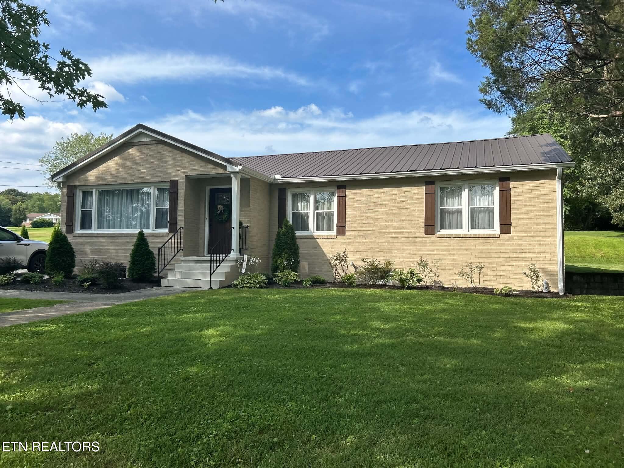 817 Lawnville Road Kingston TN 37763