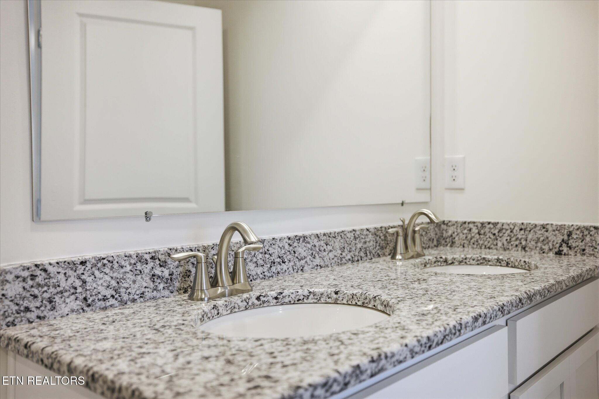 3778 Wyatt Way Kodak TN 37764