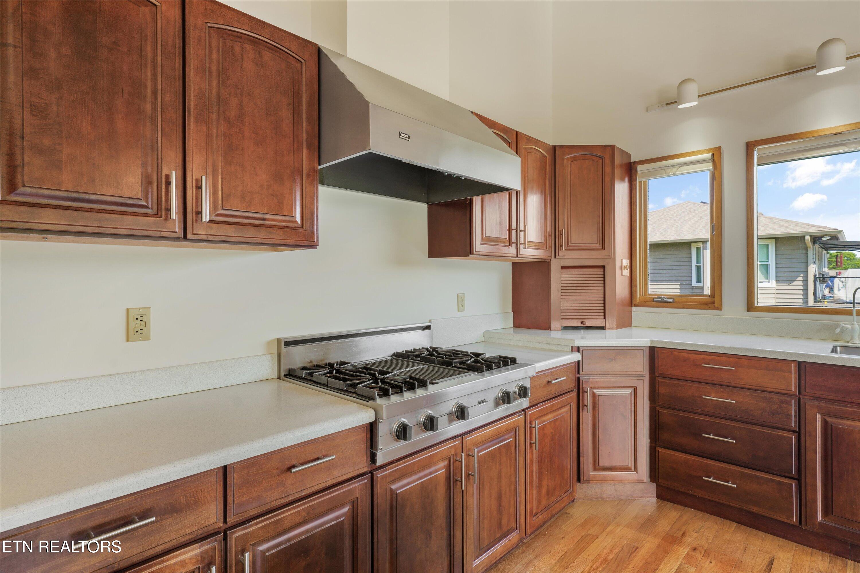 109 Lakeview Place Clinton TN 37716