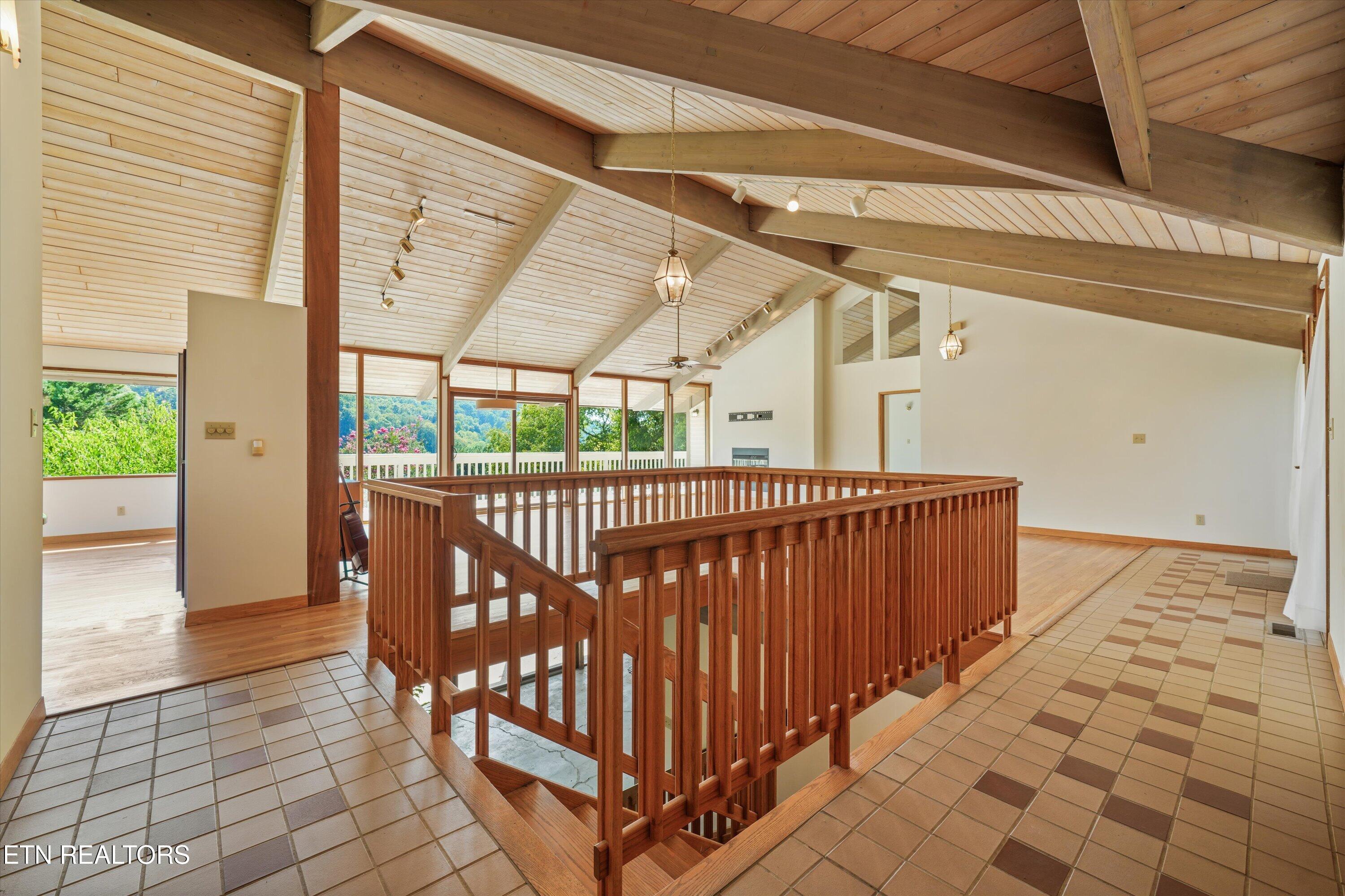 109 Lakeview Place Clinton TN 37716