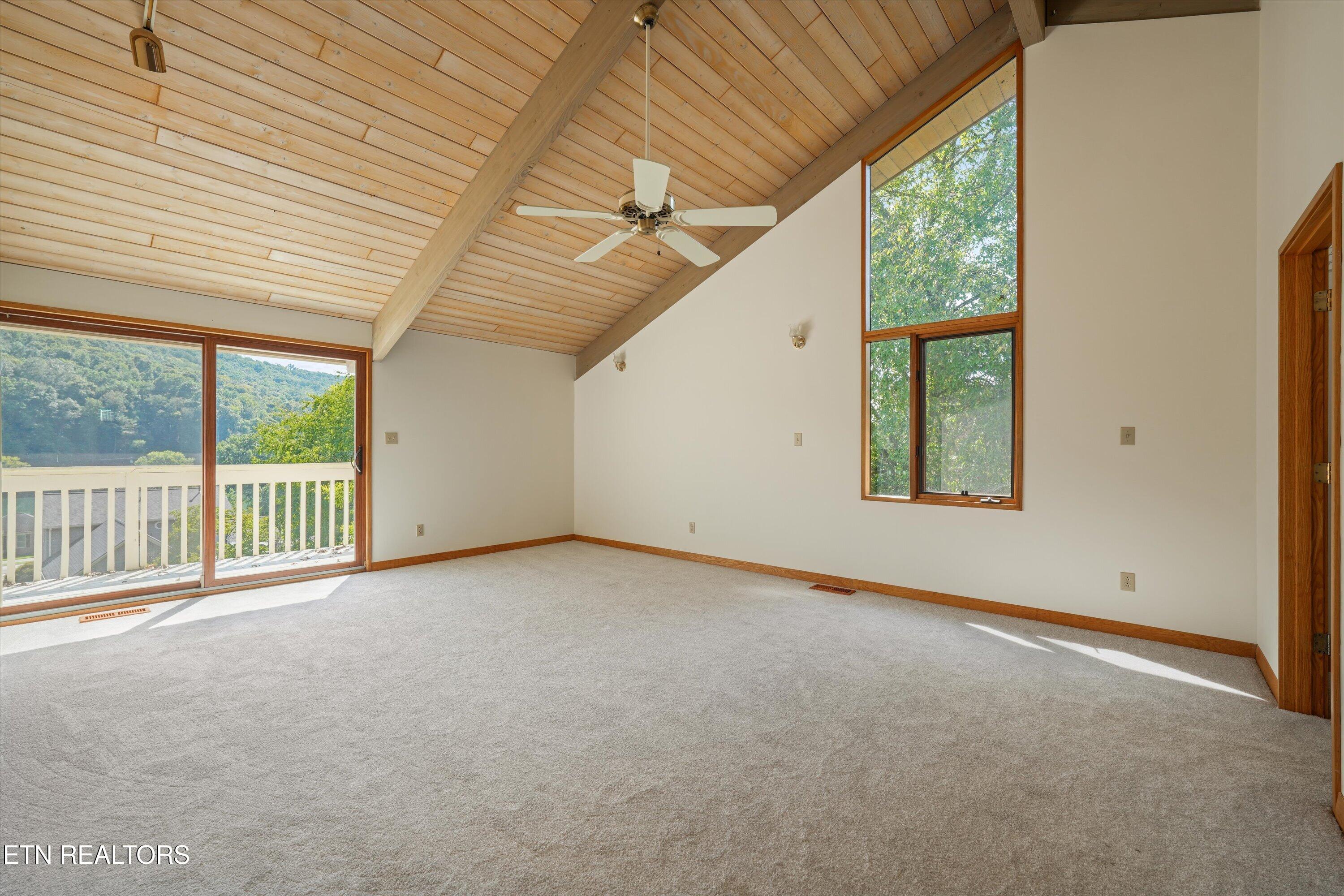 109 Lakeview Place Clinton TN 37716