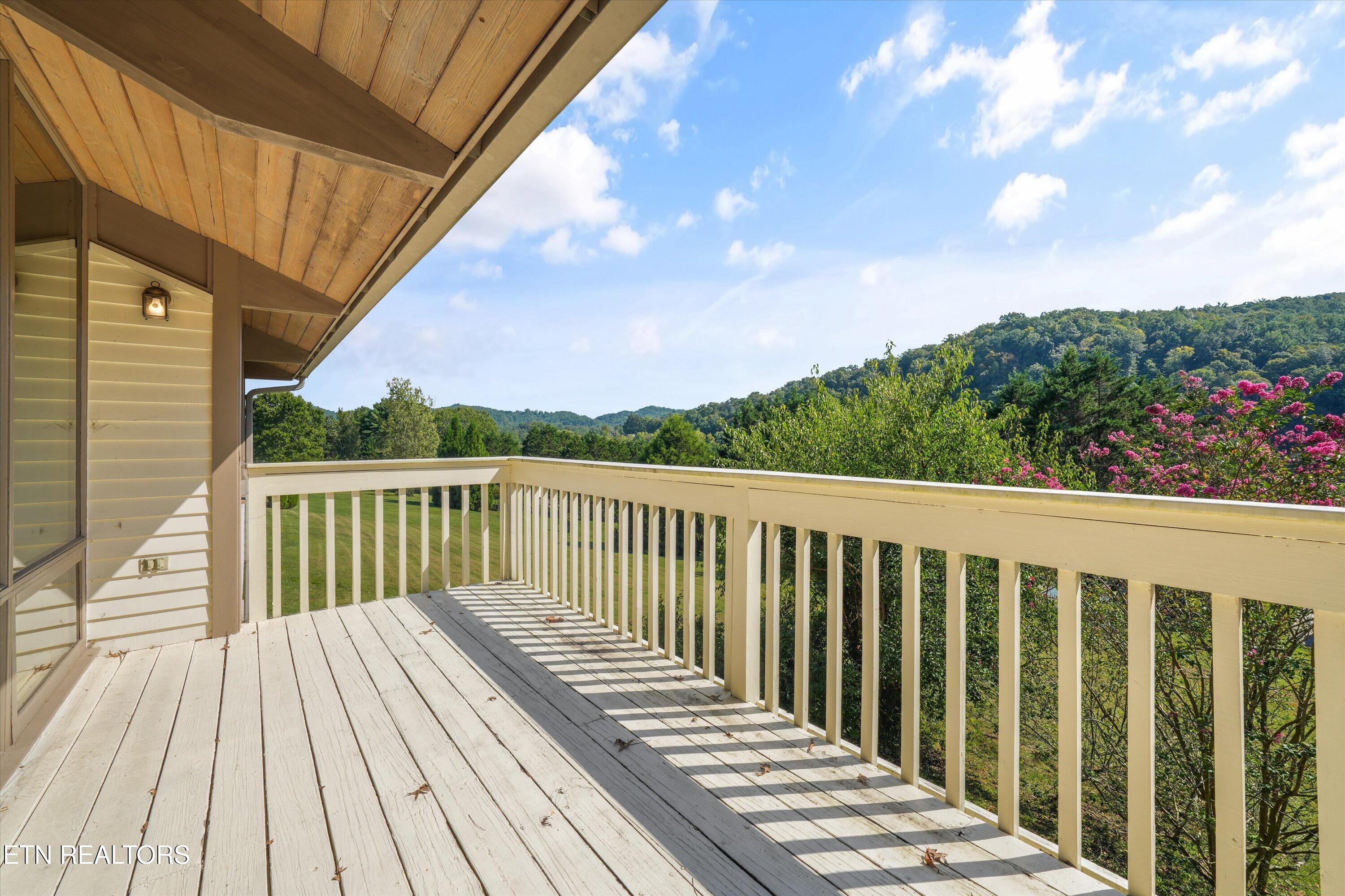 109 Lakeview Place Clinton TN 37716