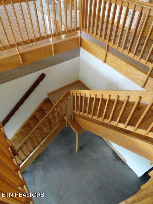 109 Lakeview Place Clinton TN 37716