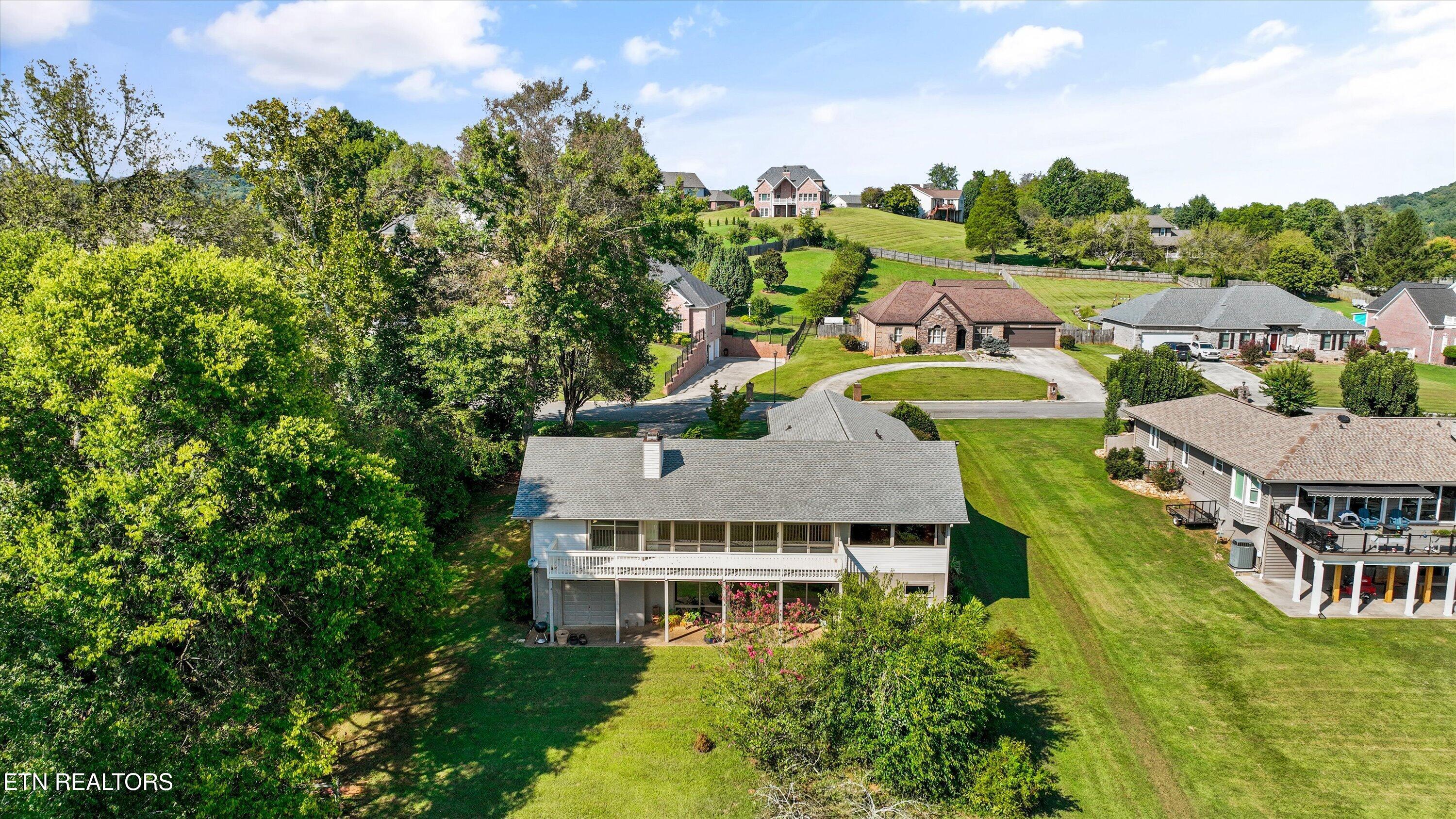 109 Lakeview Place Clinton TN 37716