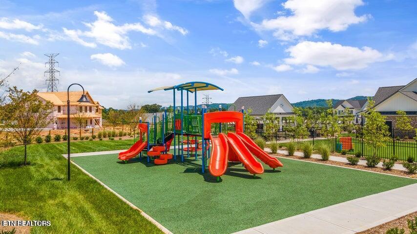 6268 Silent Bell Avenue Powell TN 37849