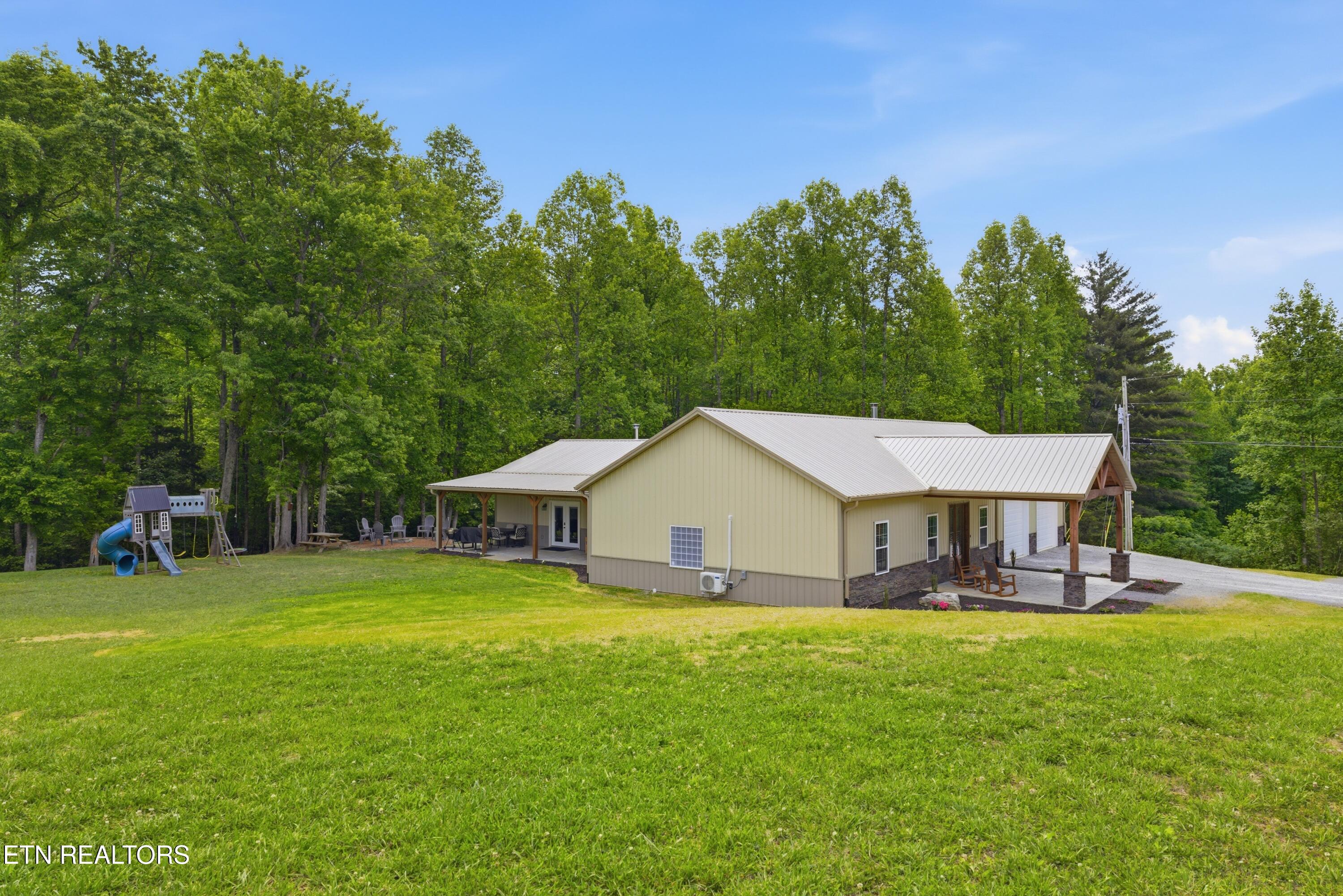 111 Eagle Point Road Oakdale TN 37829