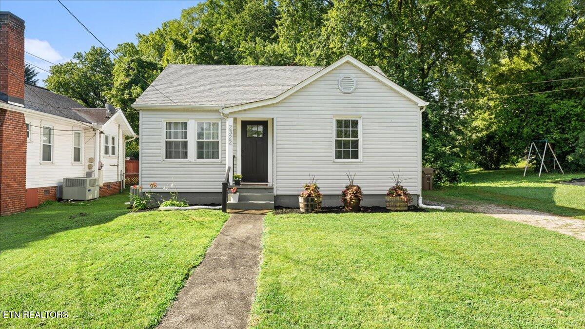 2322 Parkway Drive Knoxville TN 37918