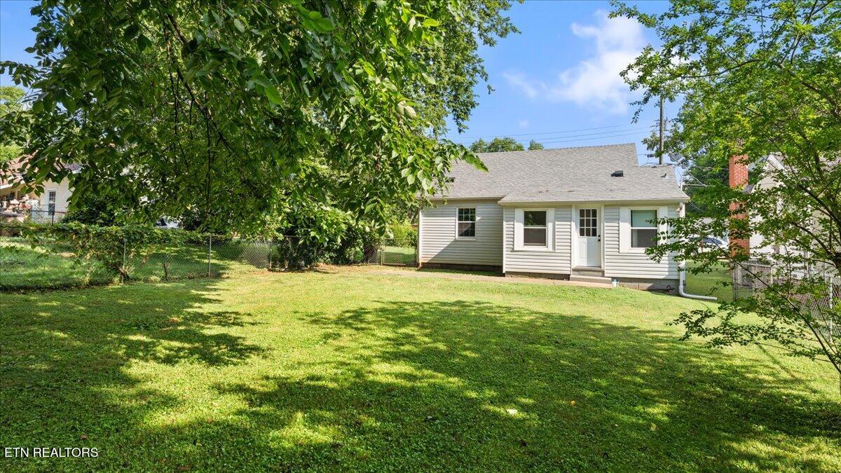 2322 Parkway Drive Knoxville TN 37918