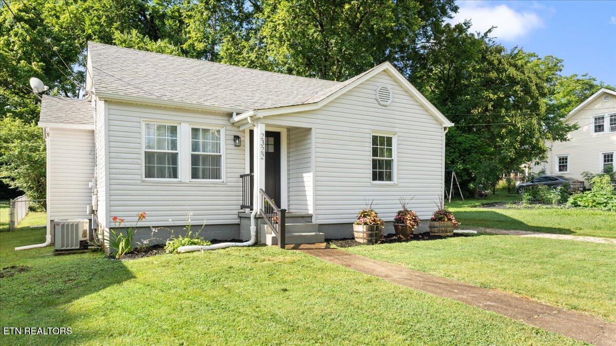 2322 Parkway Drive Knoxville TN 37918