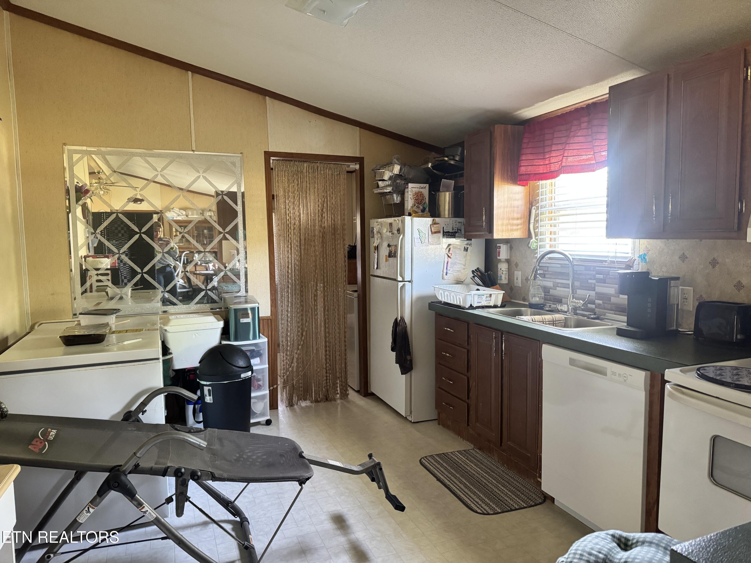 407 N Wilder Avenue Rockwood TN 37854