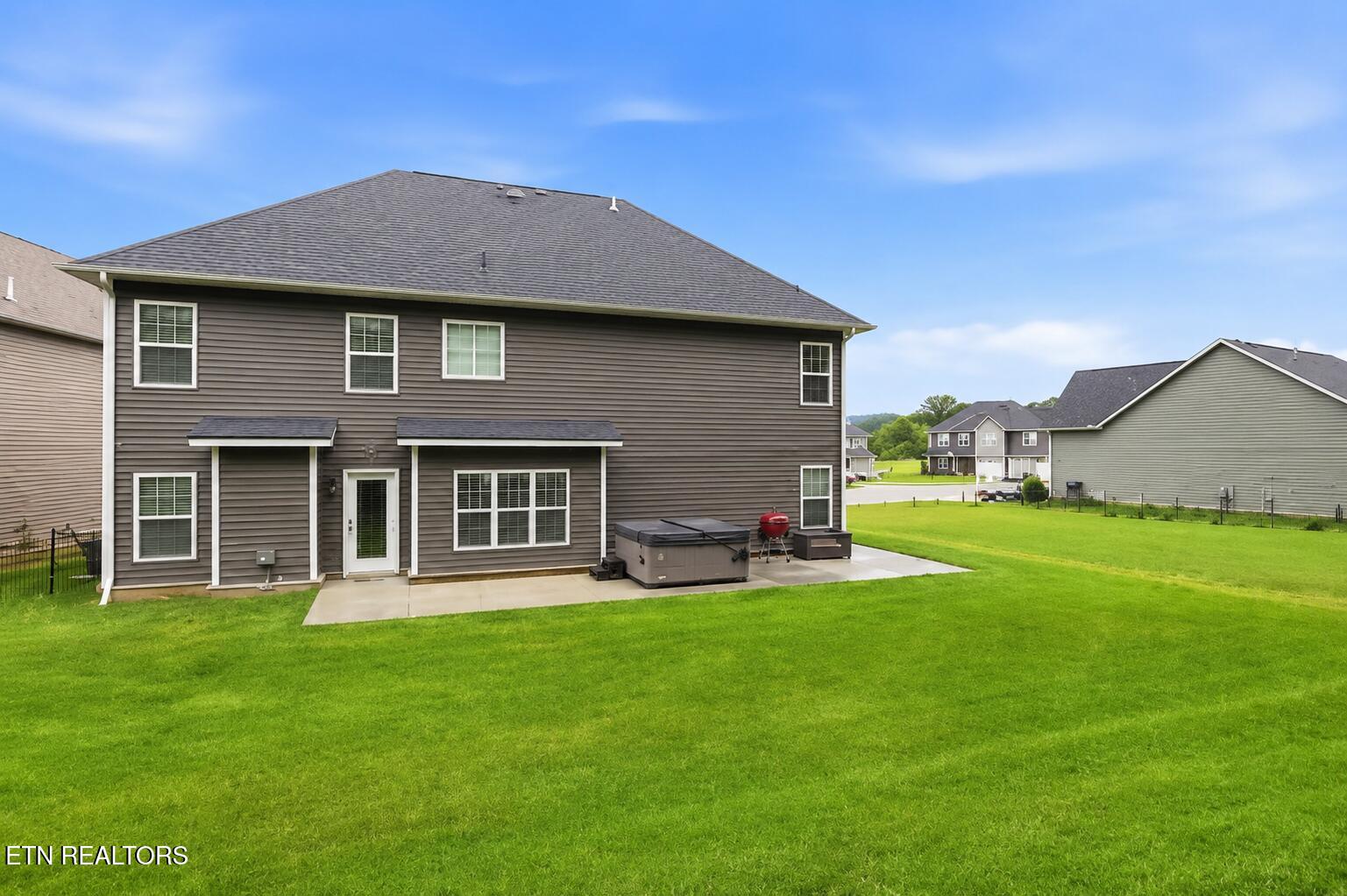 8529 Creek Valley Lane Knoxville TN 37931
