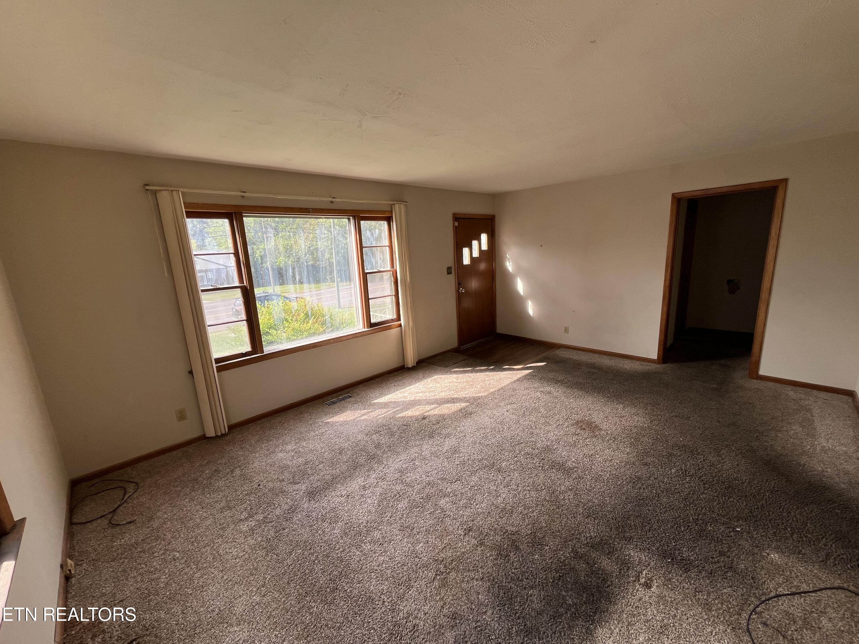 929 Chickamauga Avenue Knoxville TN 37917