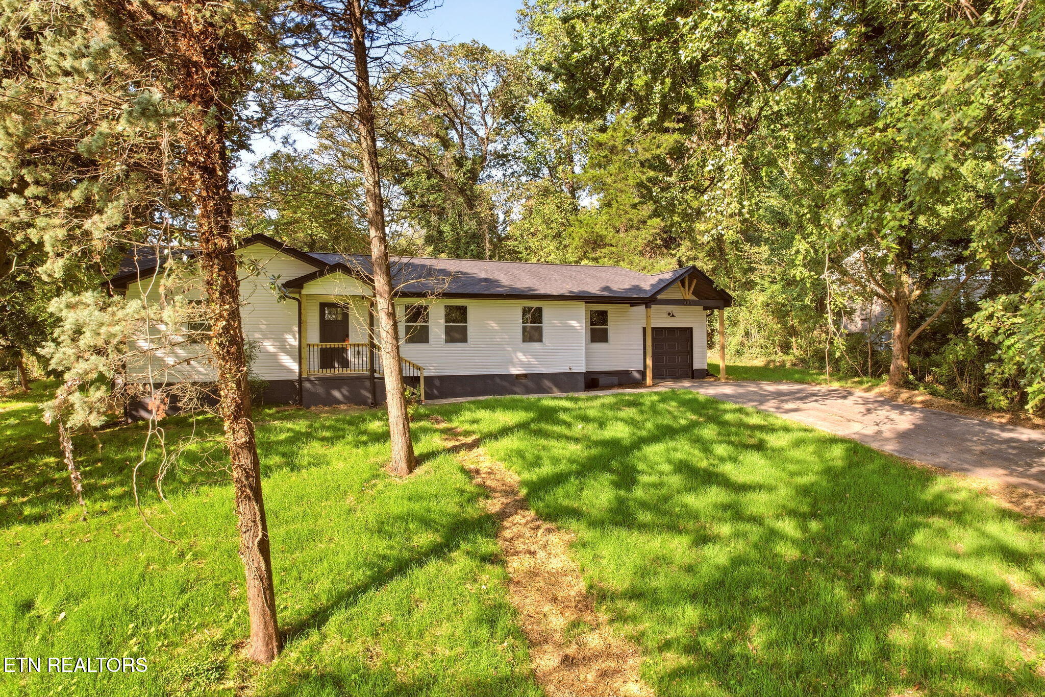 605 Forest View Road Knoxville TN 37919
