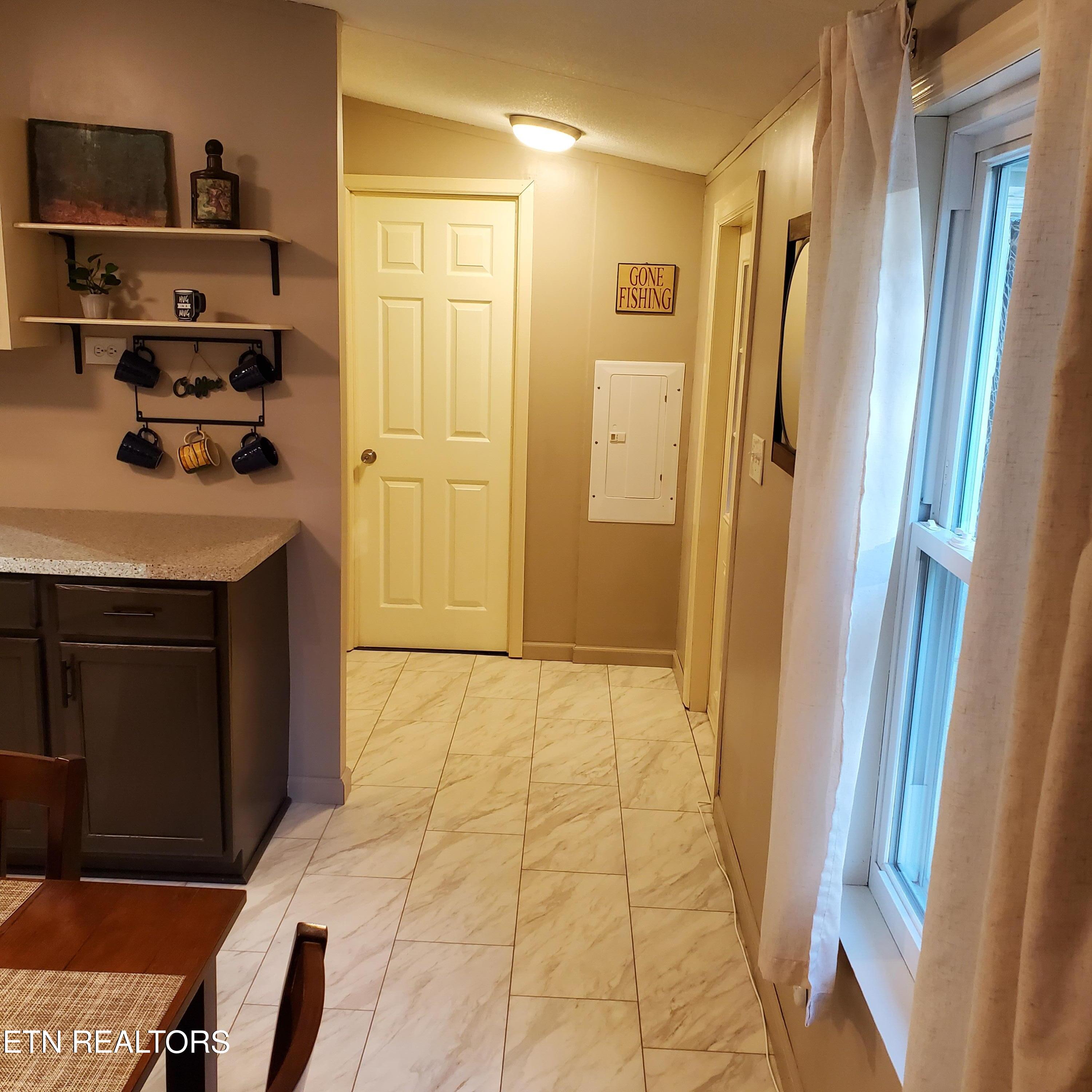 572 Randall Fugate Road Spring City TN 37381