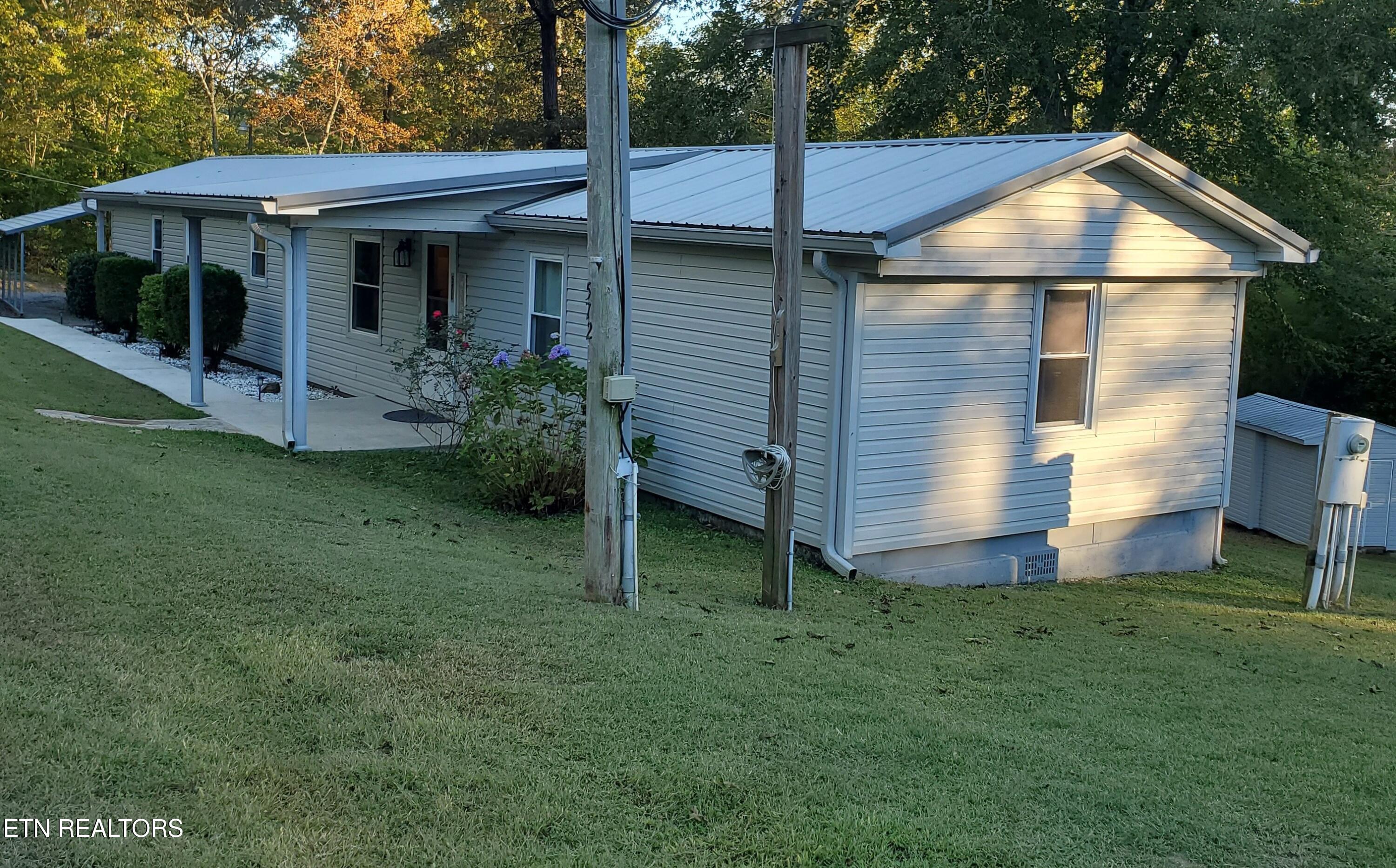 572 Randall Fugate Road Spring City TN 37381