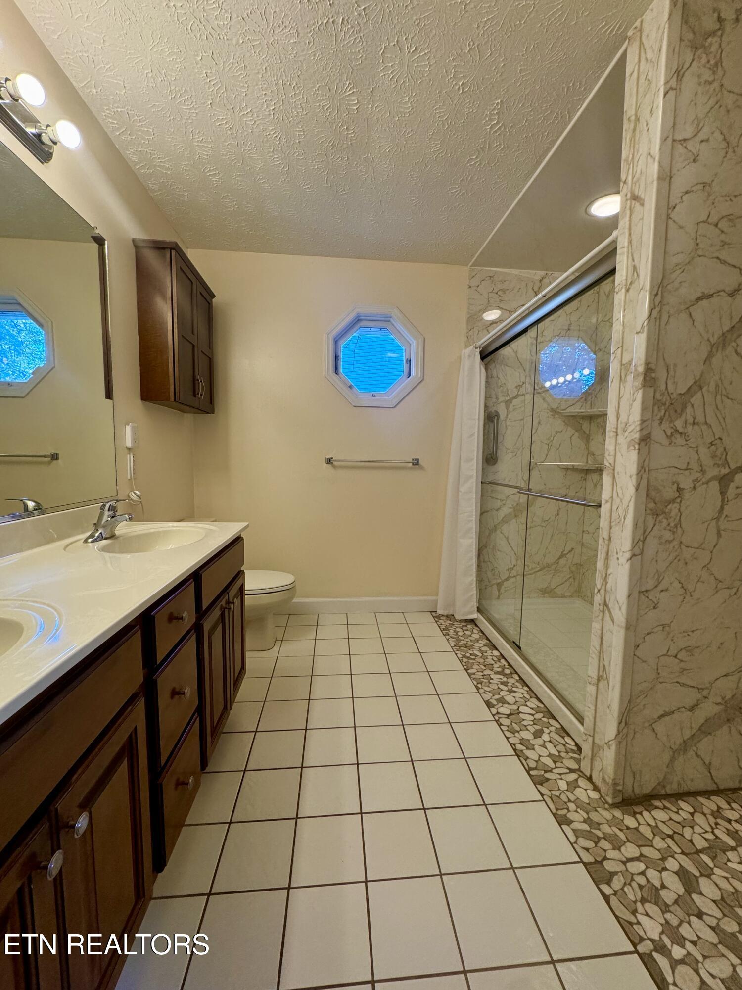 115 Capital Circle Oak Ridge TN 37830