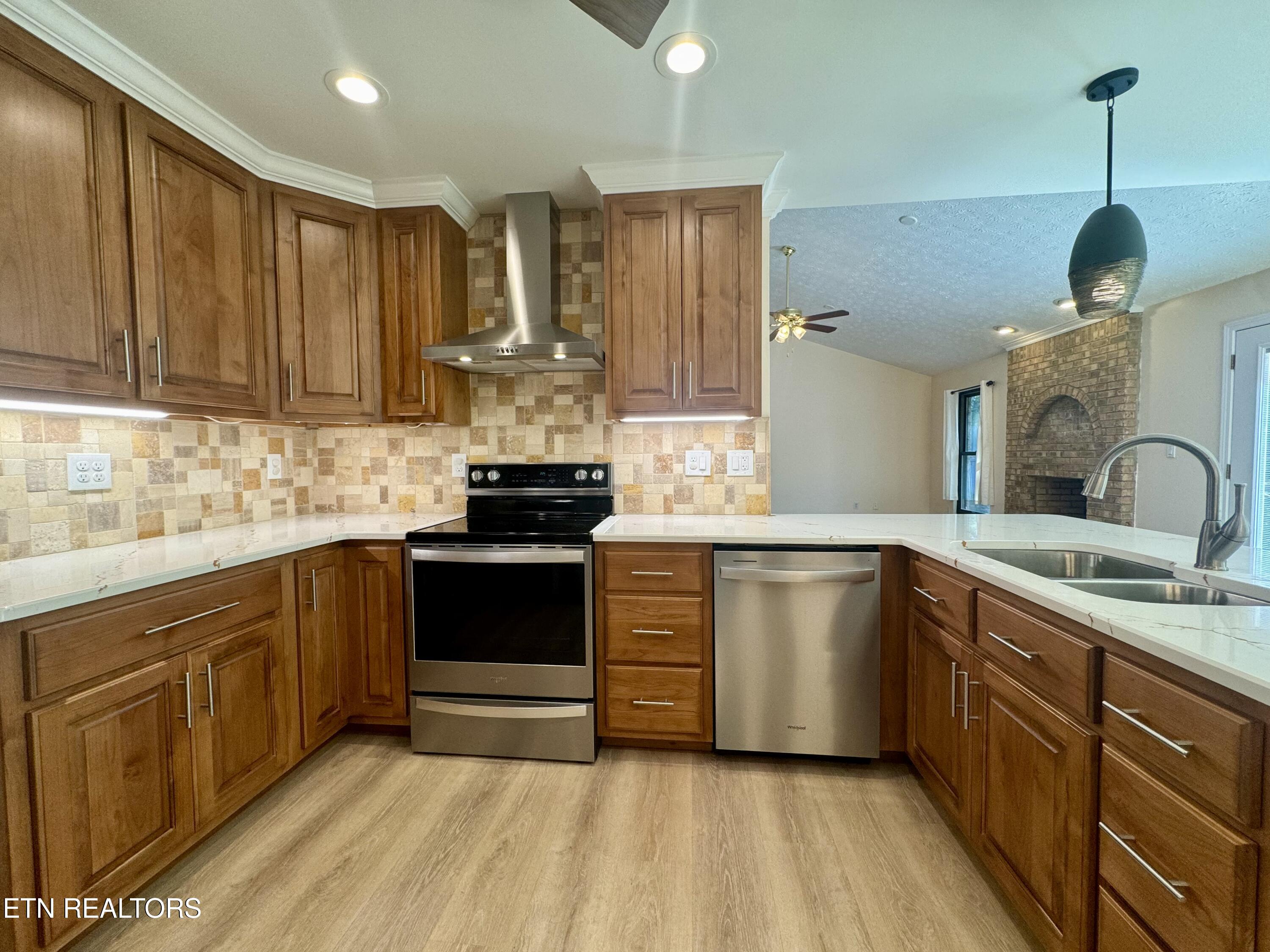 115 Capital Circle Oak Ridge TN 37830
