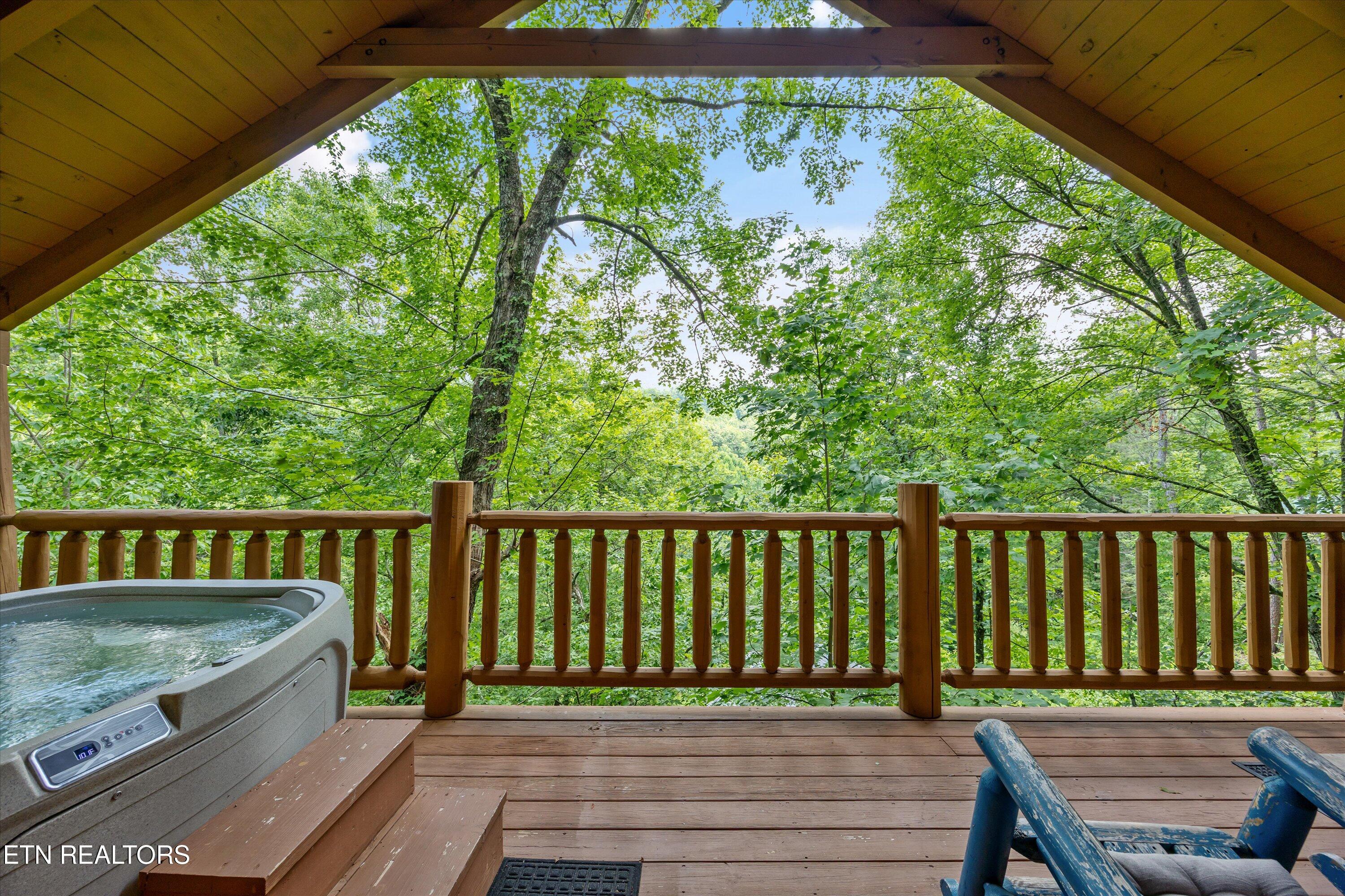 1235 Honeysuckle Lane Sevierville TN 37876