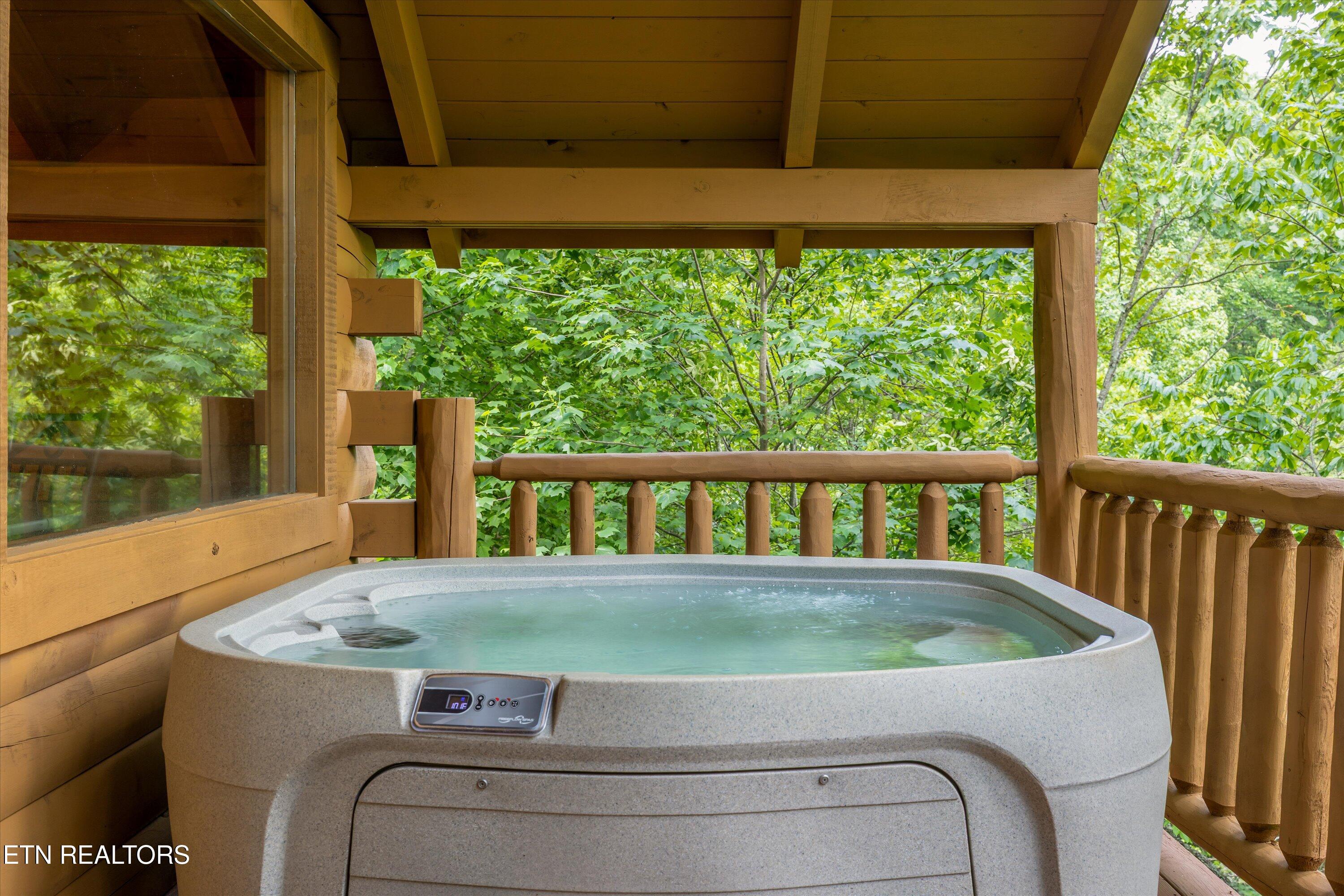 1235 Honeysuckle Lane Sevierville TN 37876