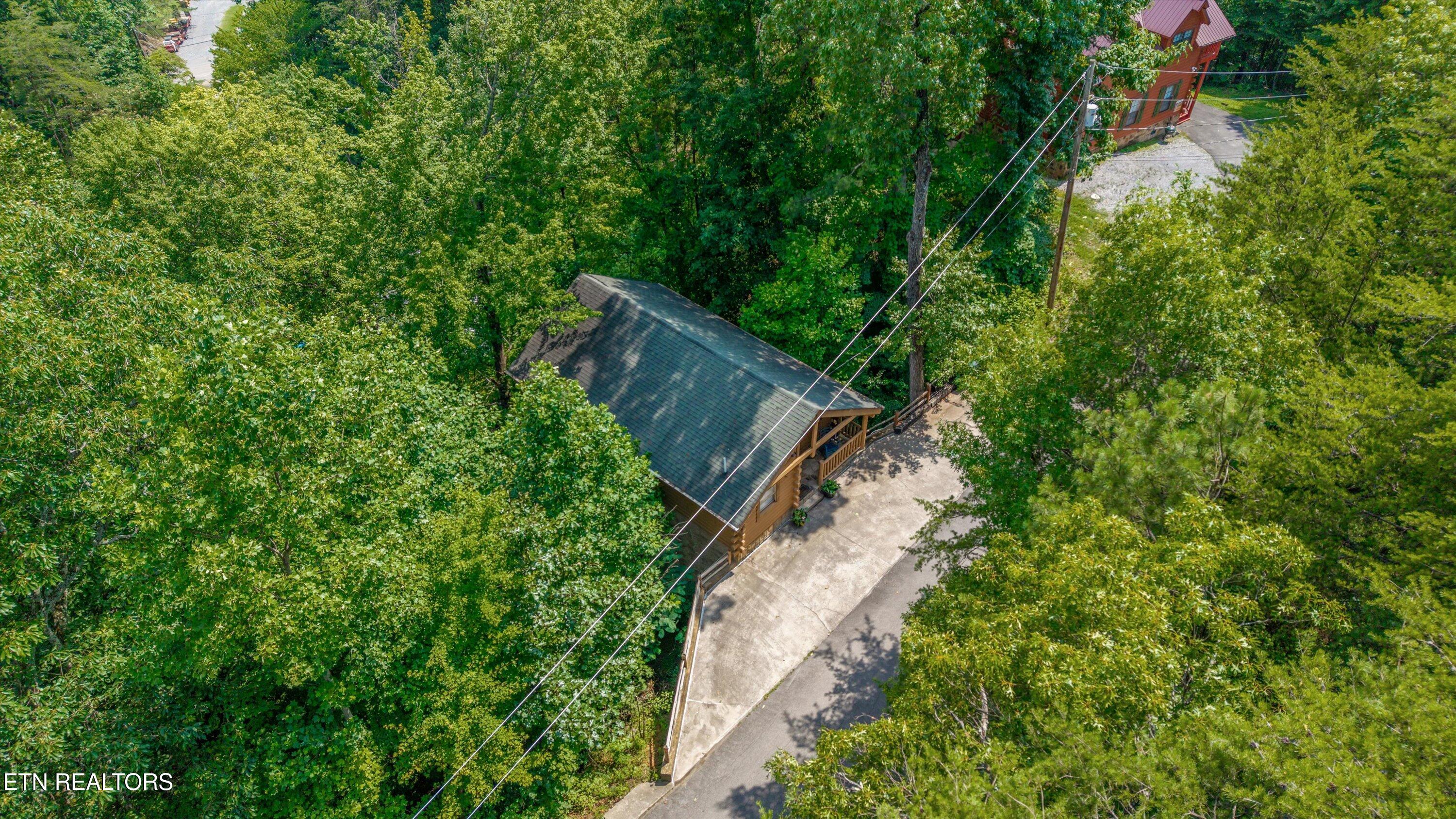 1235 Honeysuckle Lane Sevierville TN 37876