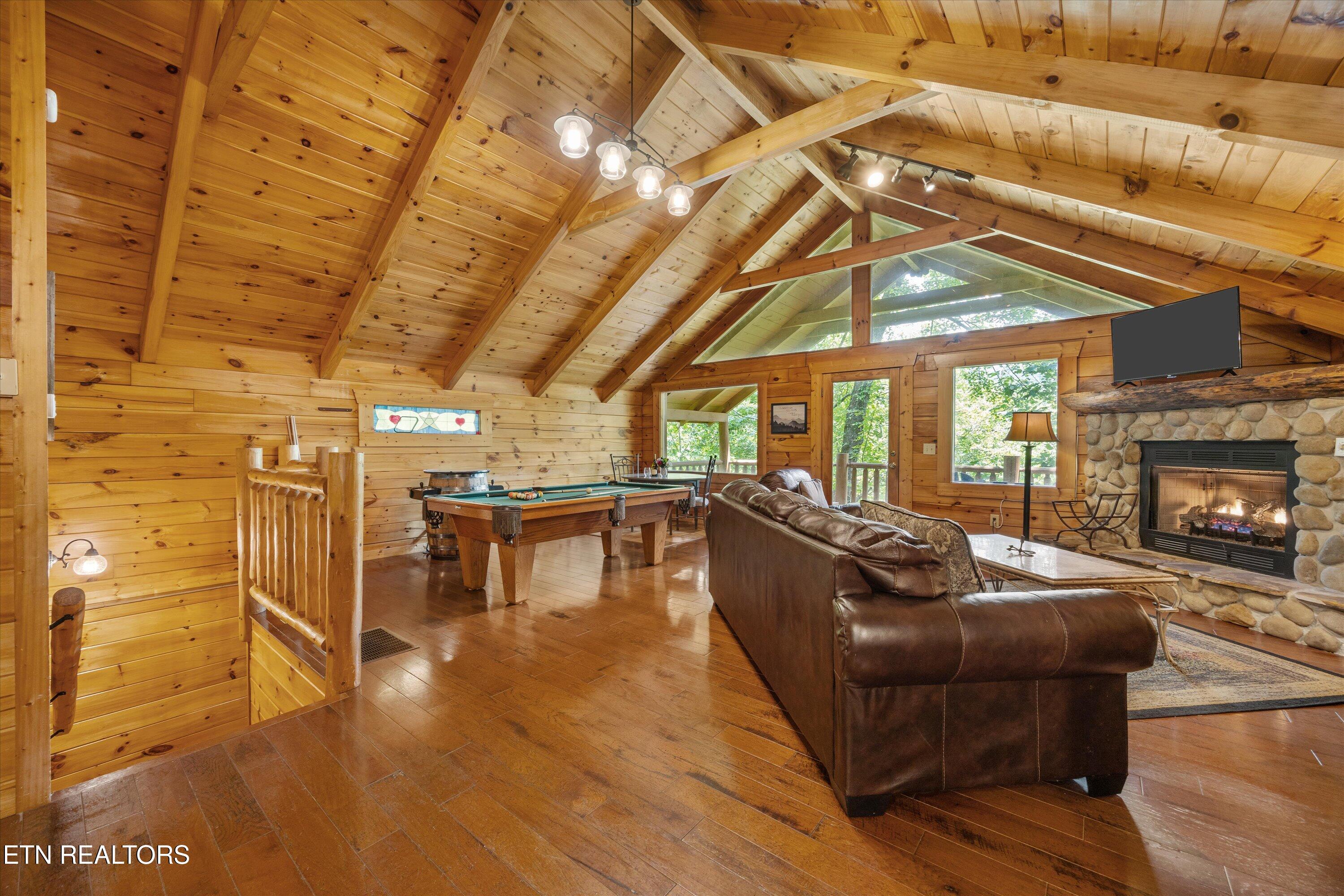1235 Honeysuckle Lane Sevierville TN 37876