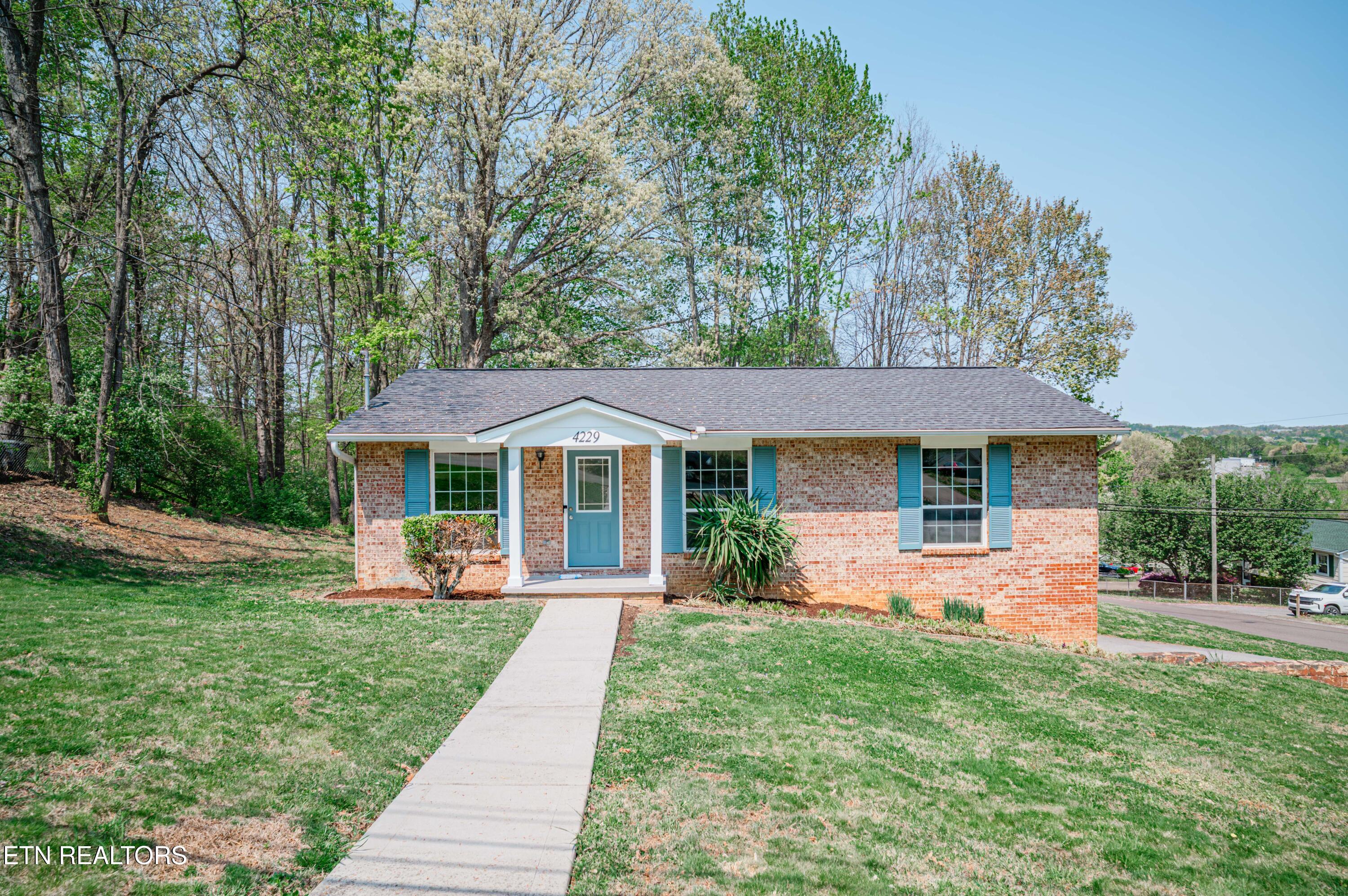 4229 Abercorn Road Knoxville TN 37921