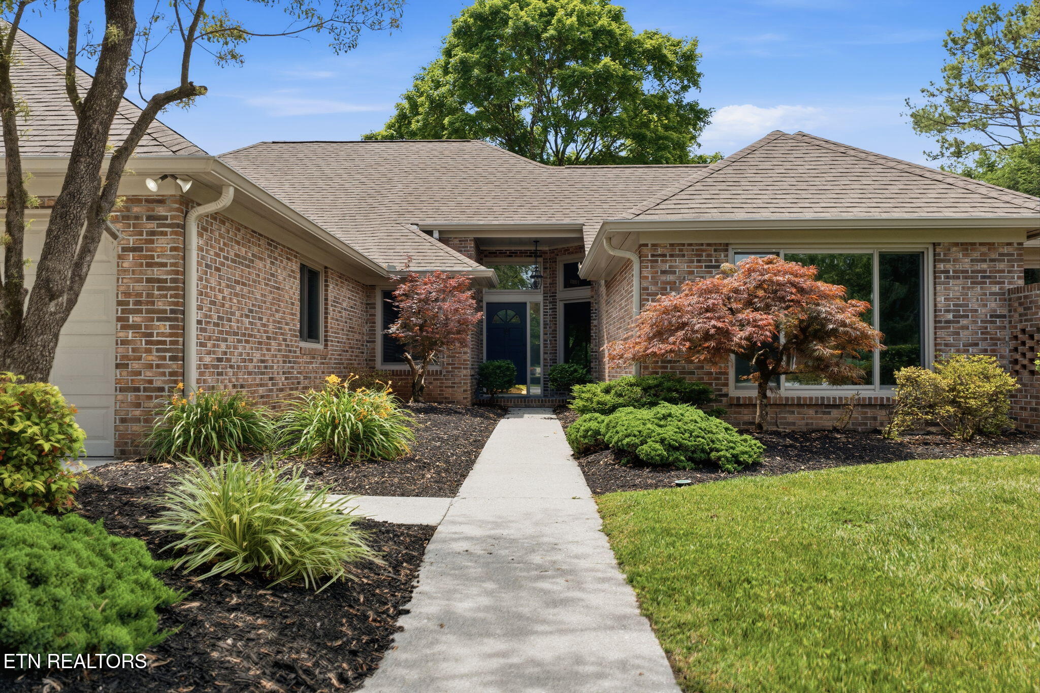 452 Mariner Point Drive Clinton TN 37716