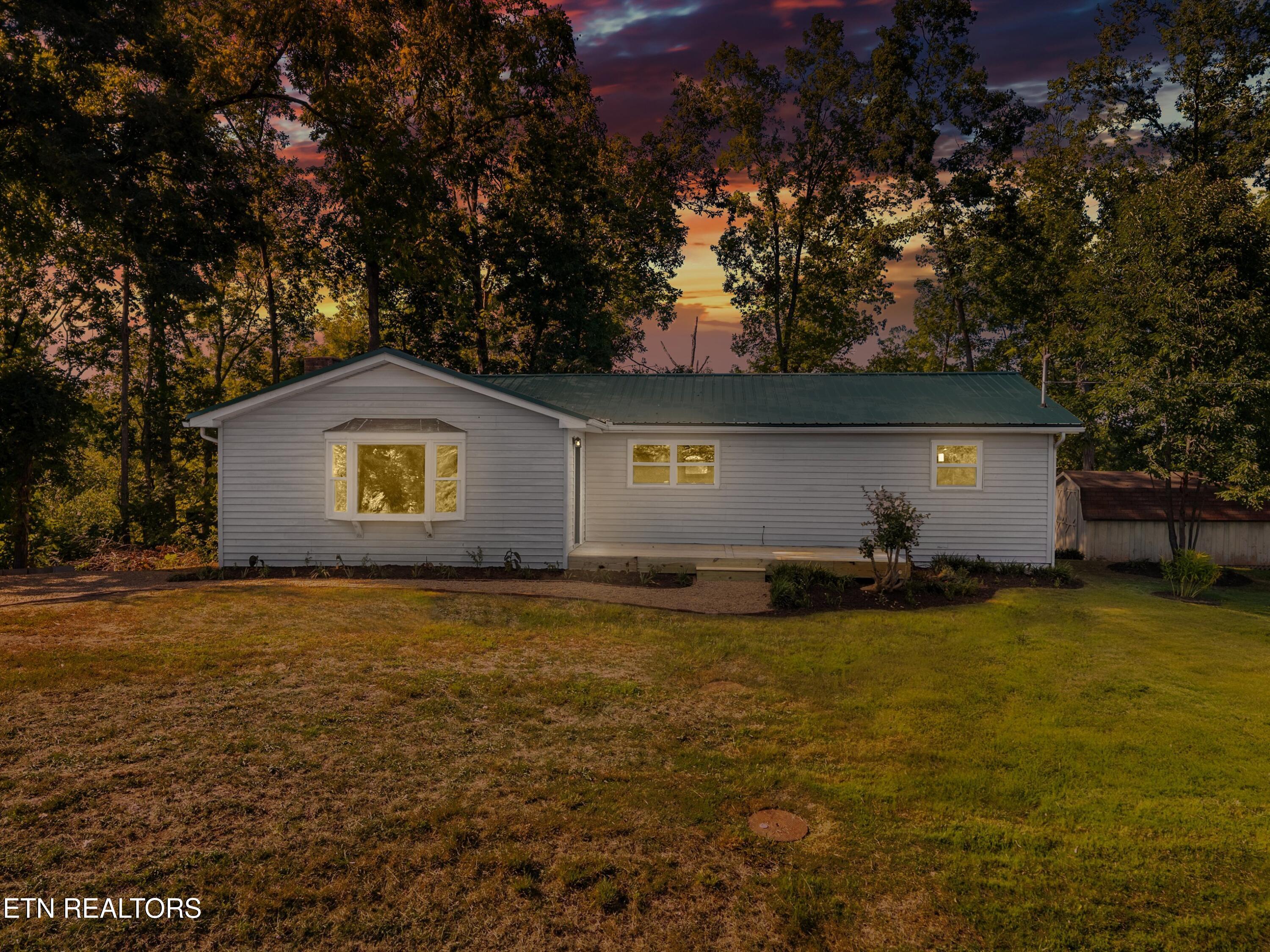1928 Bouldercrest Drive Dandridge TN 37725