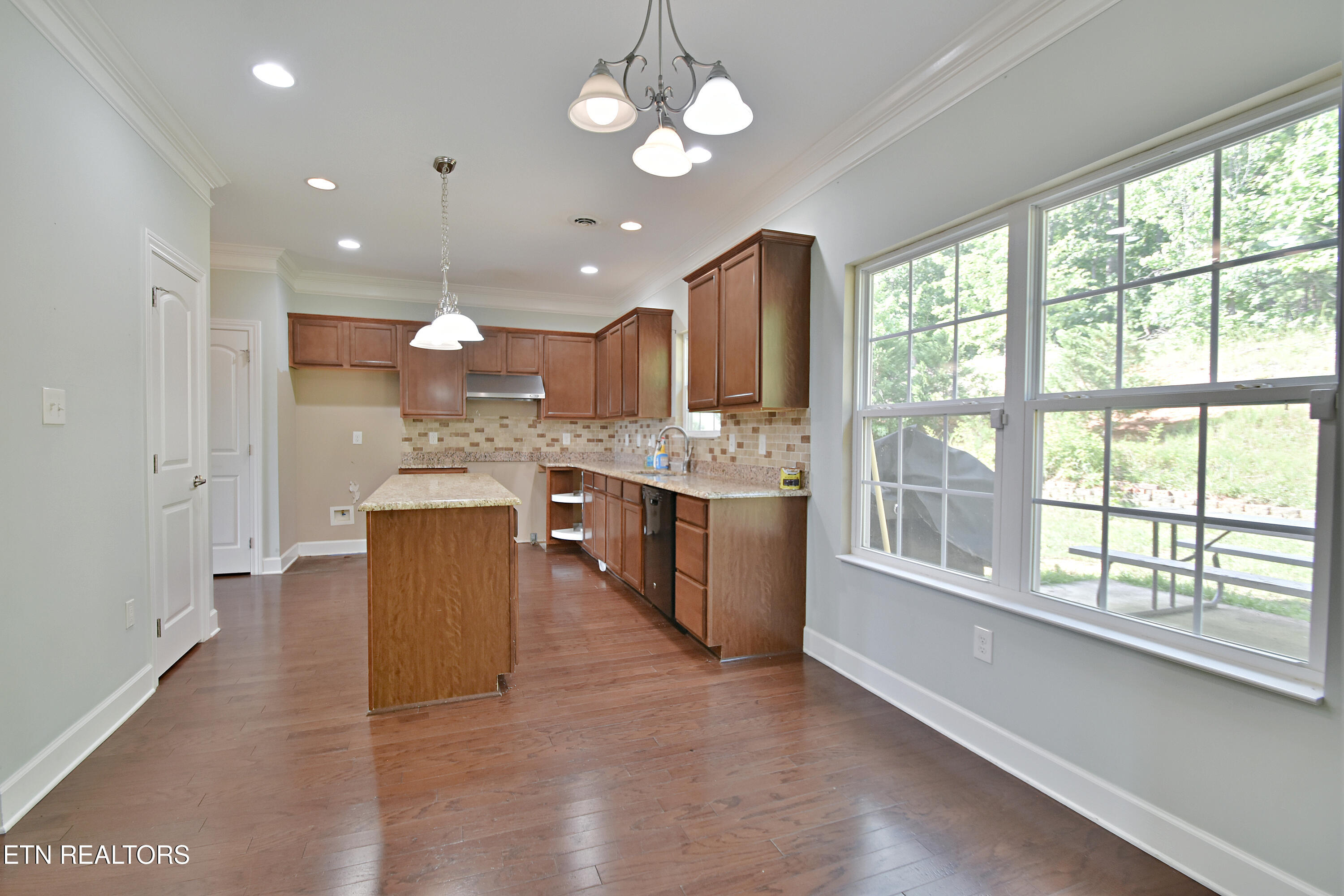3032 Oakwood Hills Lane Knoxville TN 37931