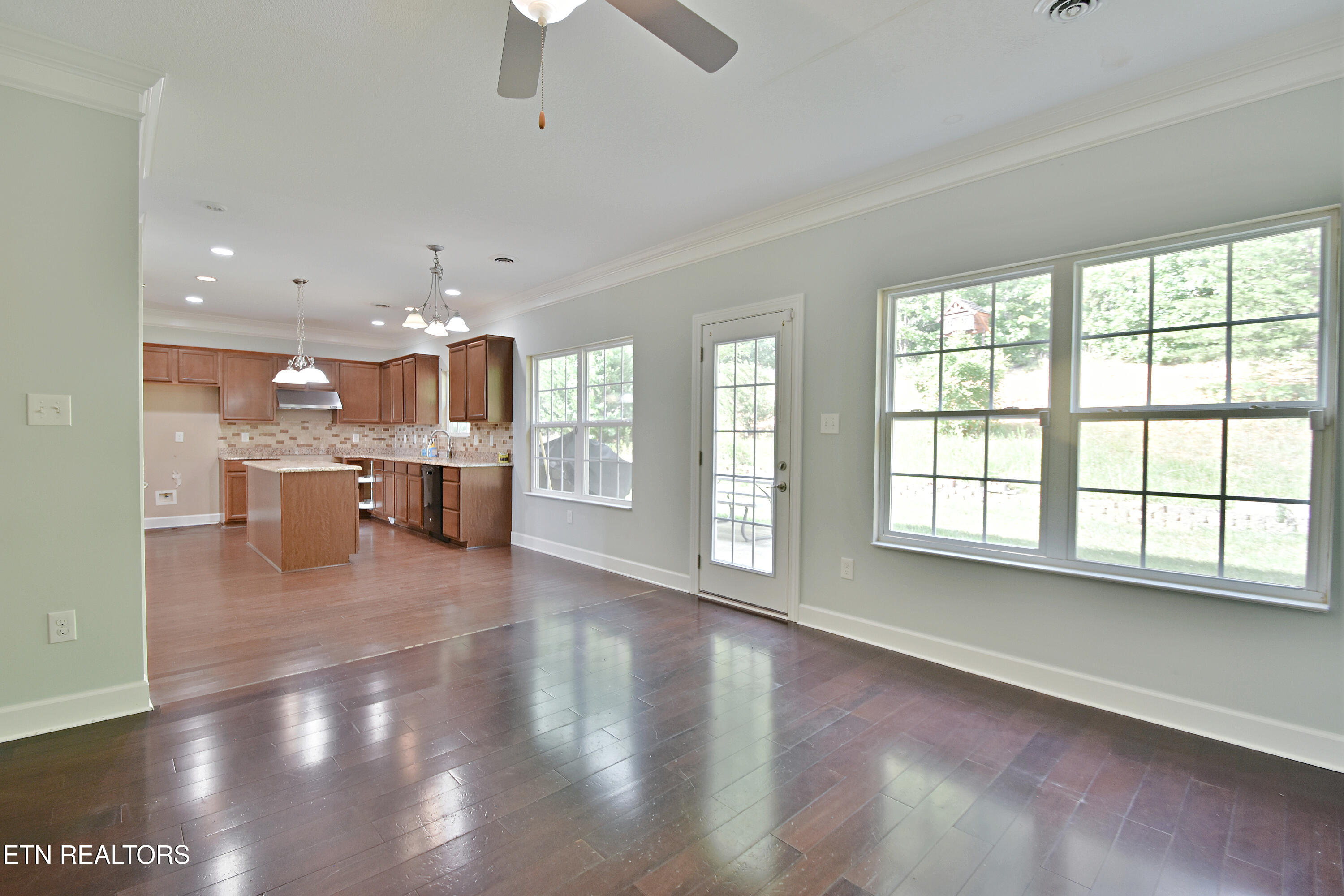 3032 Oakwood Hills Lane Knoxville TN 37931