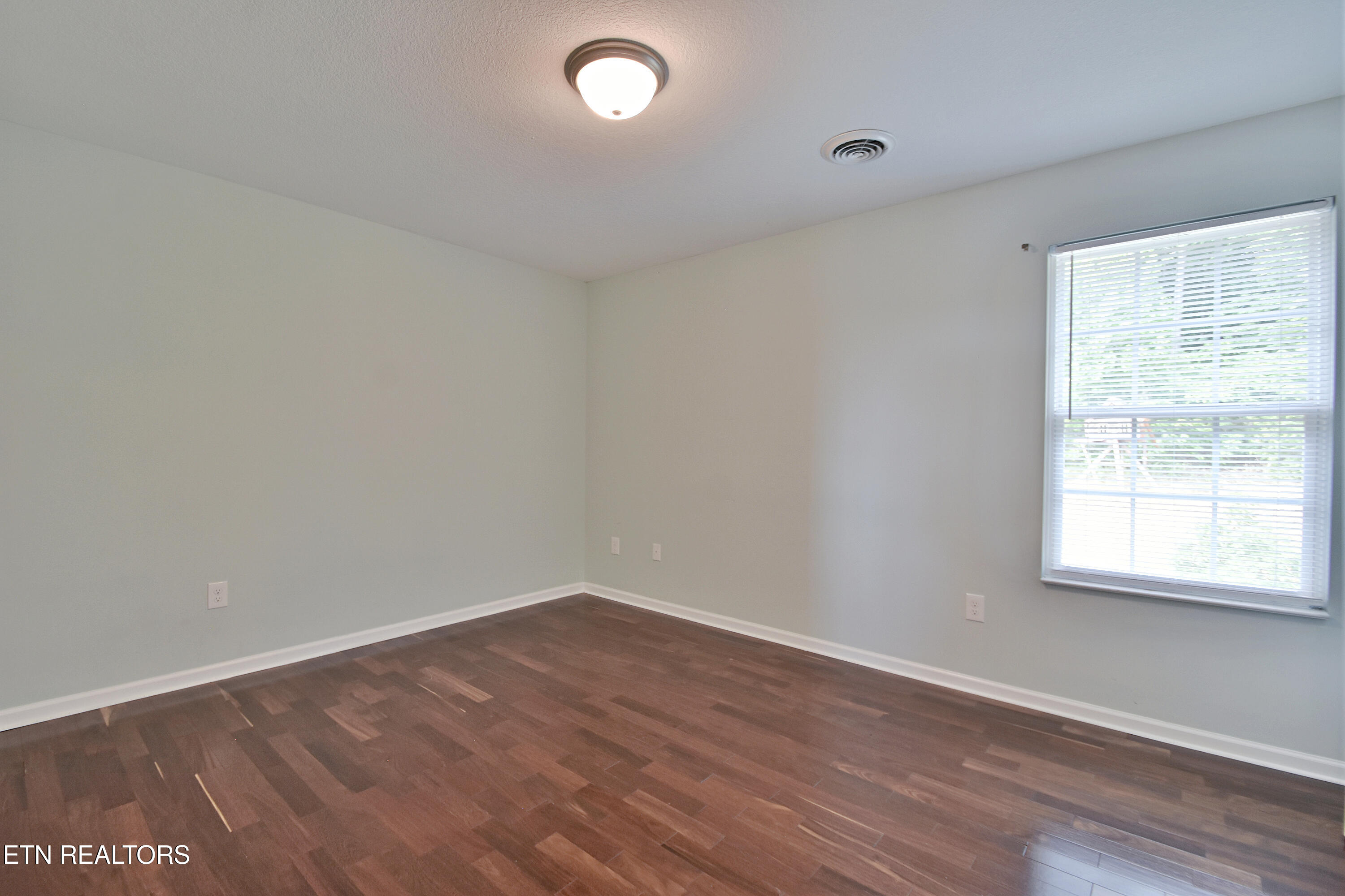 3032 Oakwood Hills Lane Knoxville TN 37931