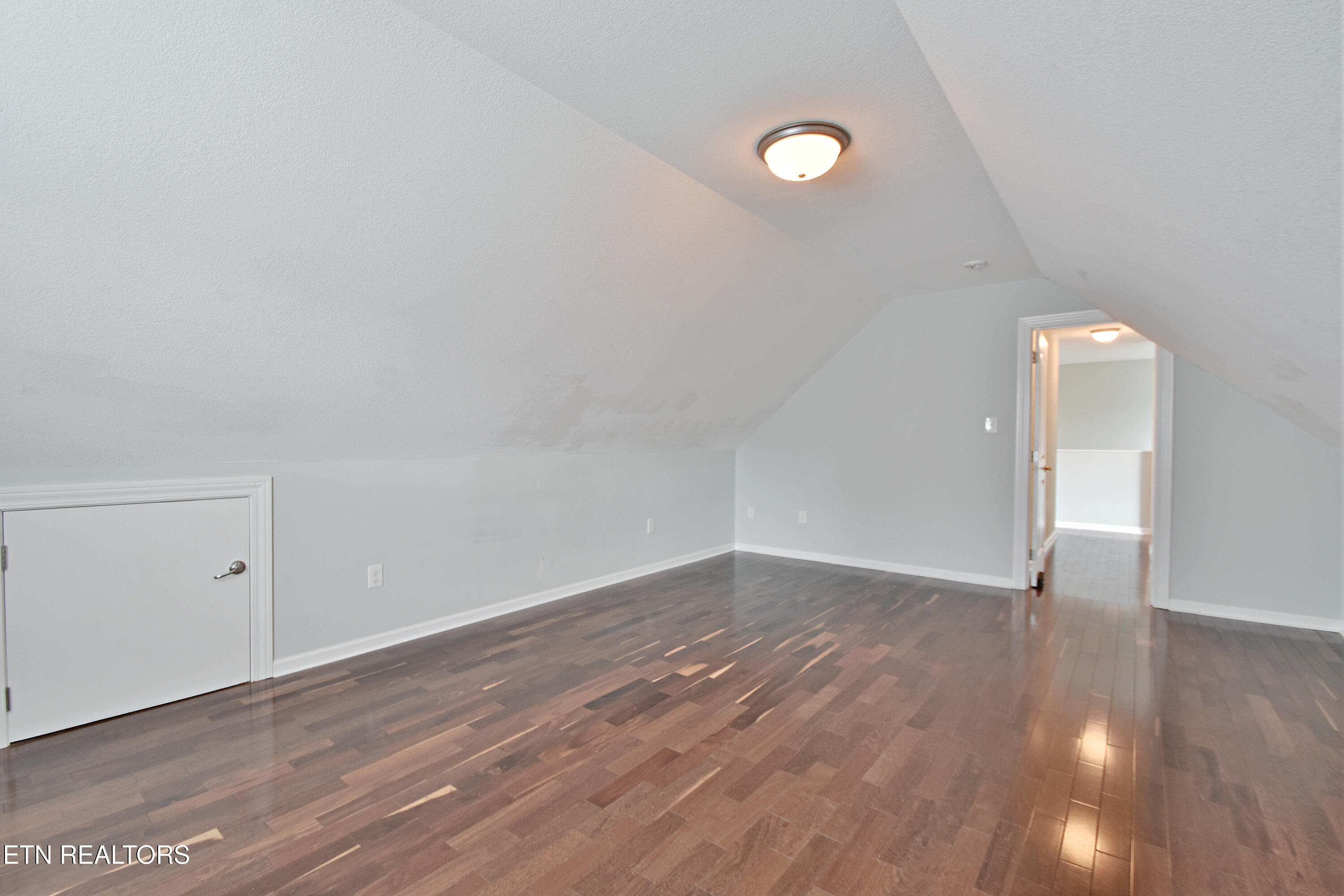 3032 Oakwood Hills Lane Knoxville TN 37931