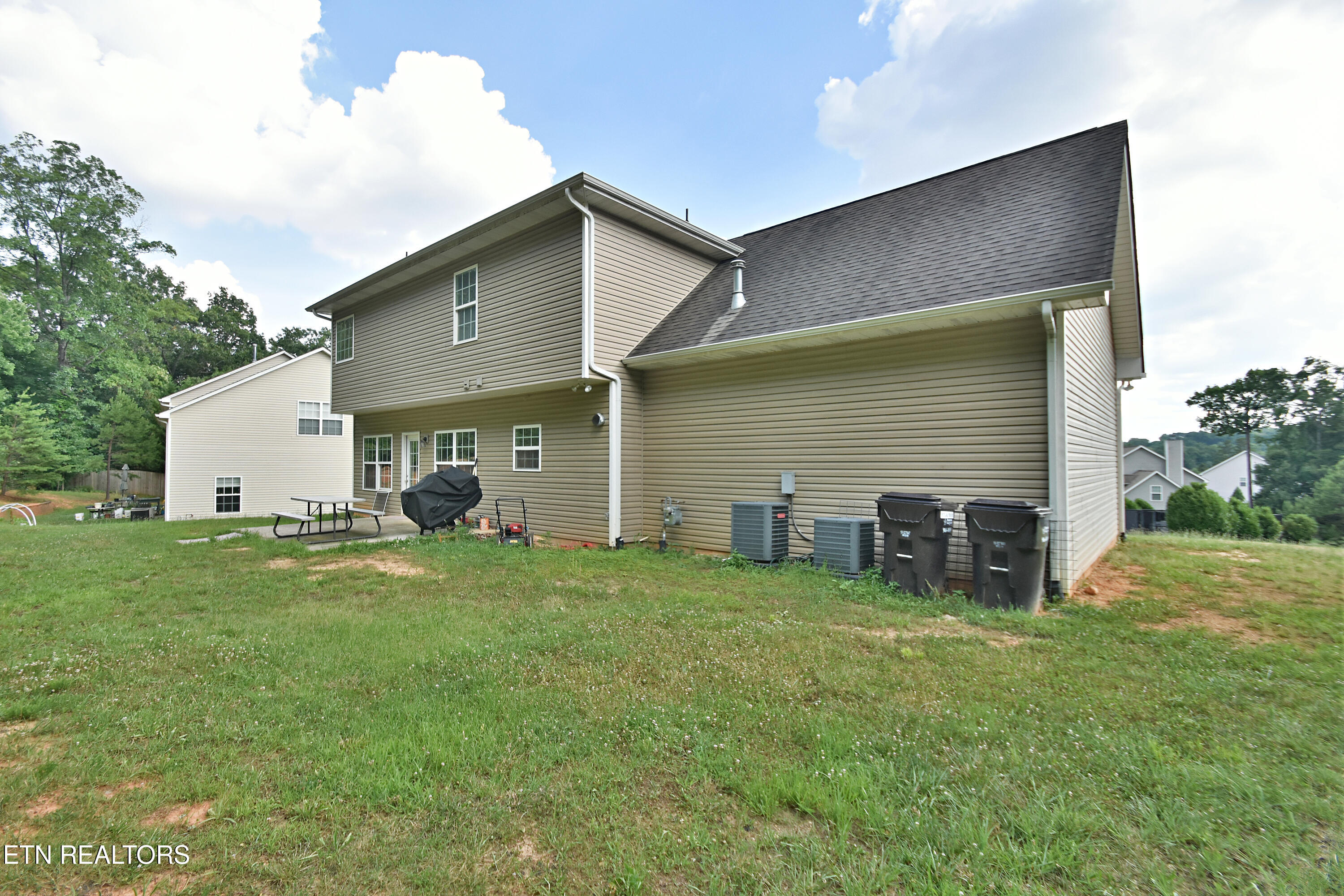 3032 Oakwood Hills Lane Knoxville TN 37931