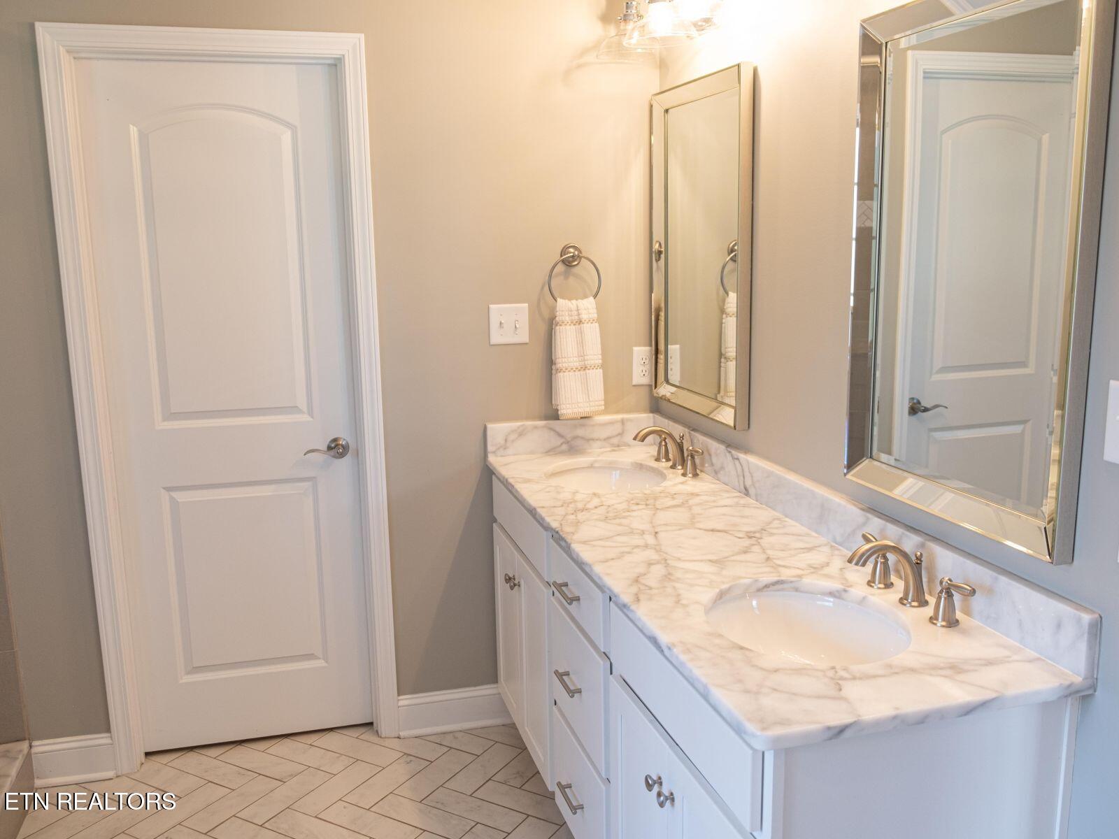 2308 Omaha Lane Knoxville TN 37932