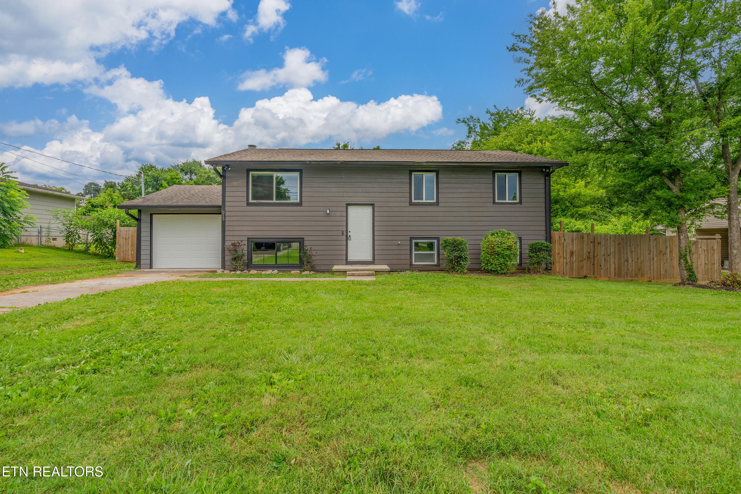 213 Towne Road Knoxville TN 37934