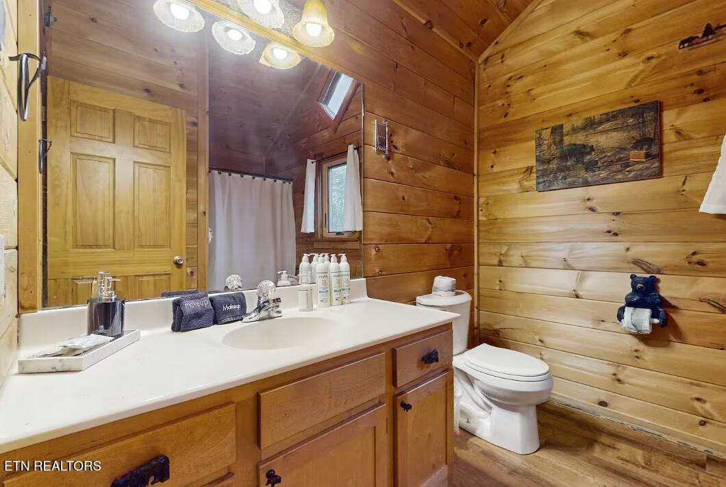 2963 Little Cub Way Sevierville TN 37862
