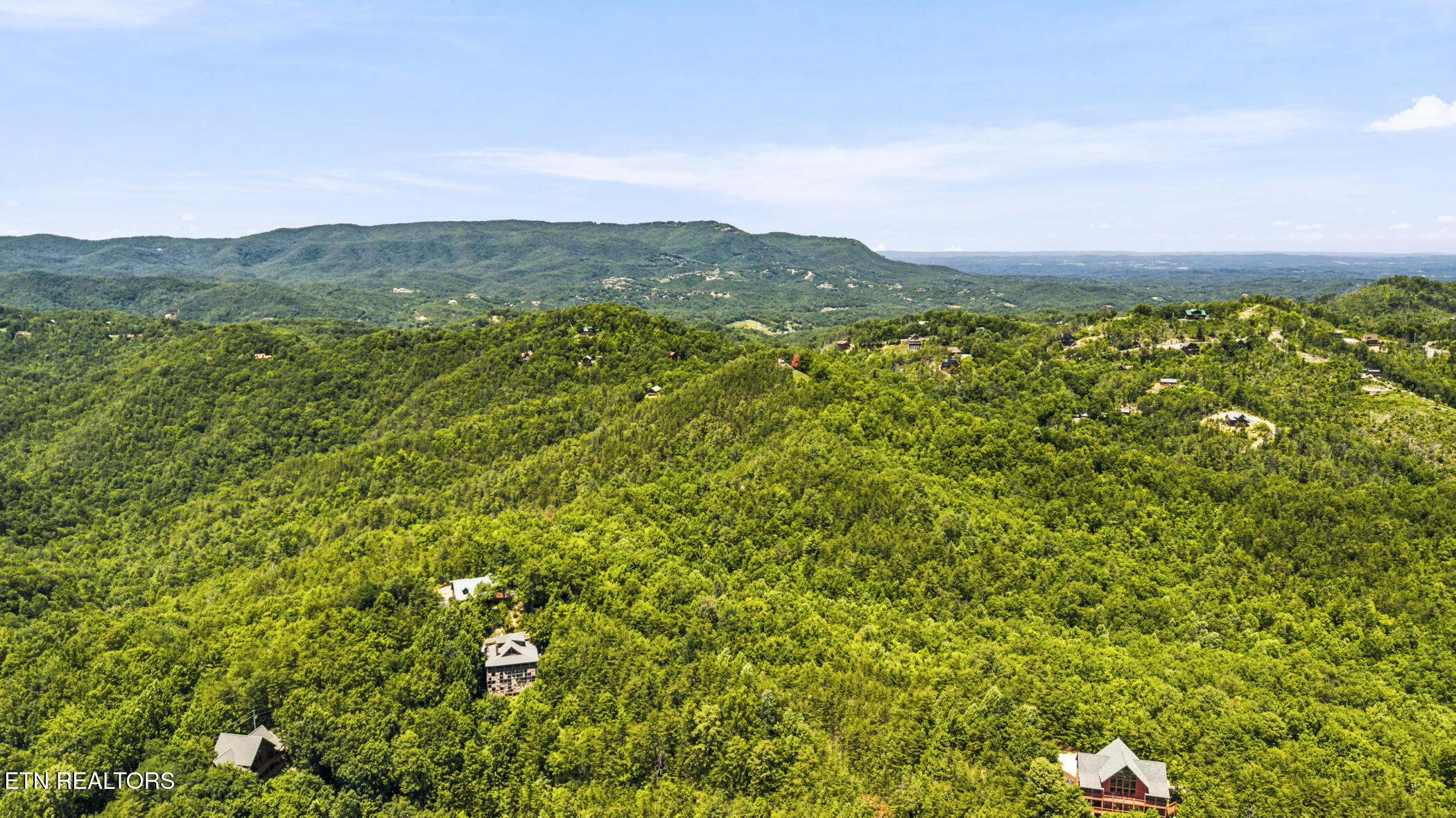 2963 Little Cub Way Sevierville TN 37862