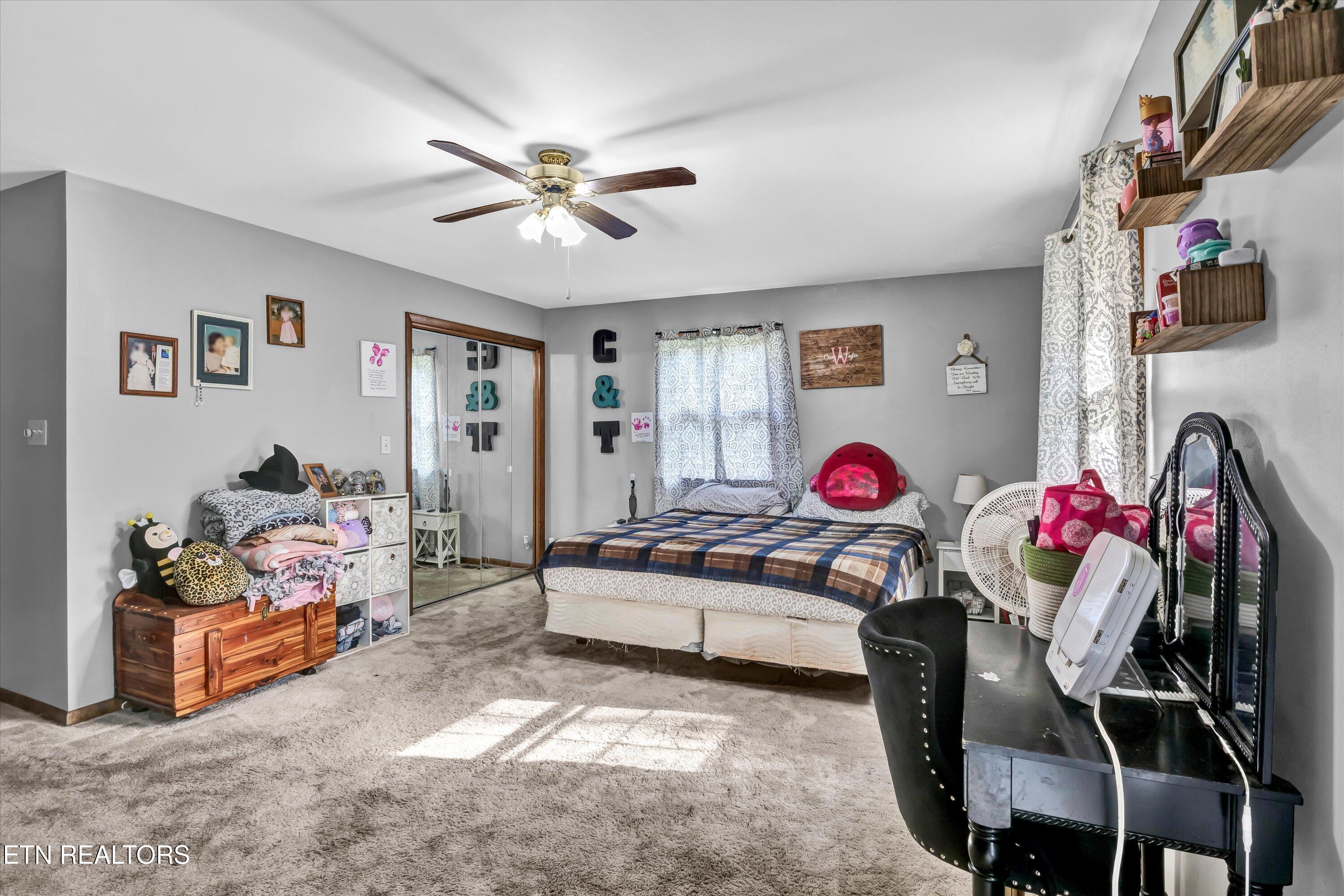 112 Montcrest Drive Harriman TN 37748