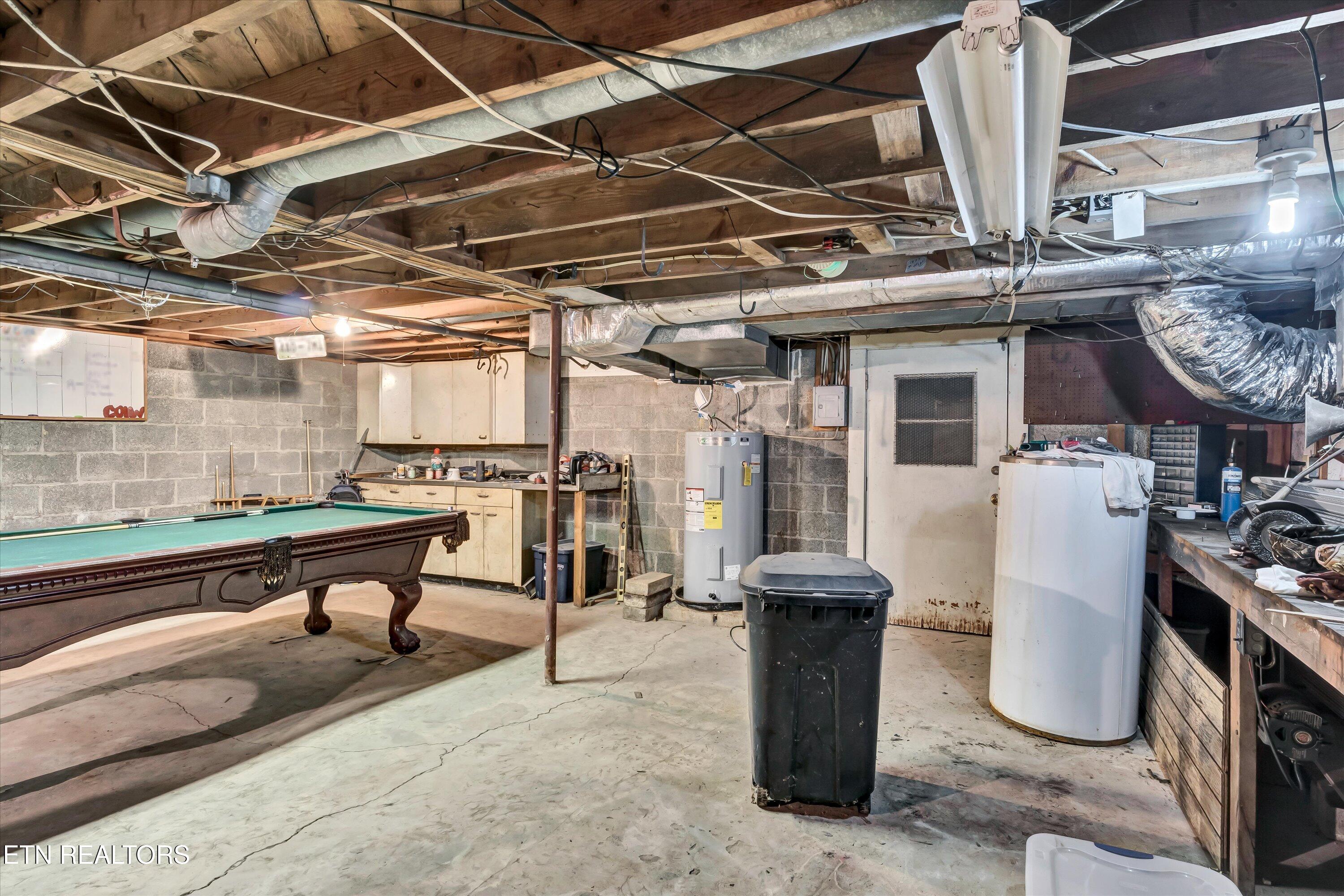 112 Montcrest Drive Harriman TN 37748