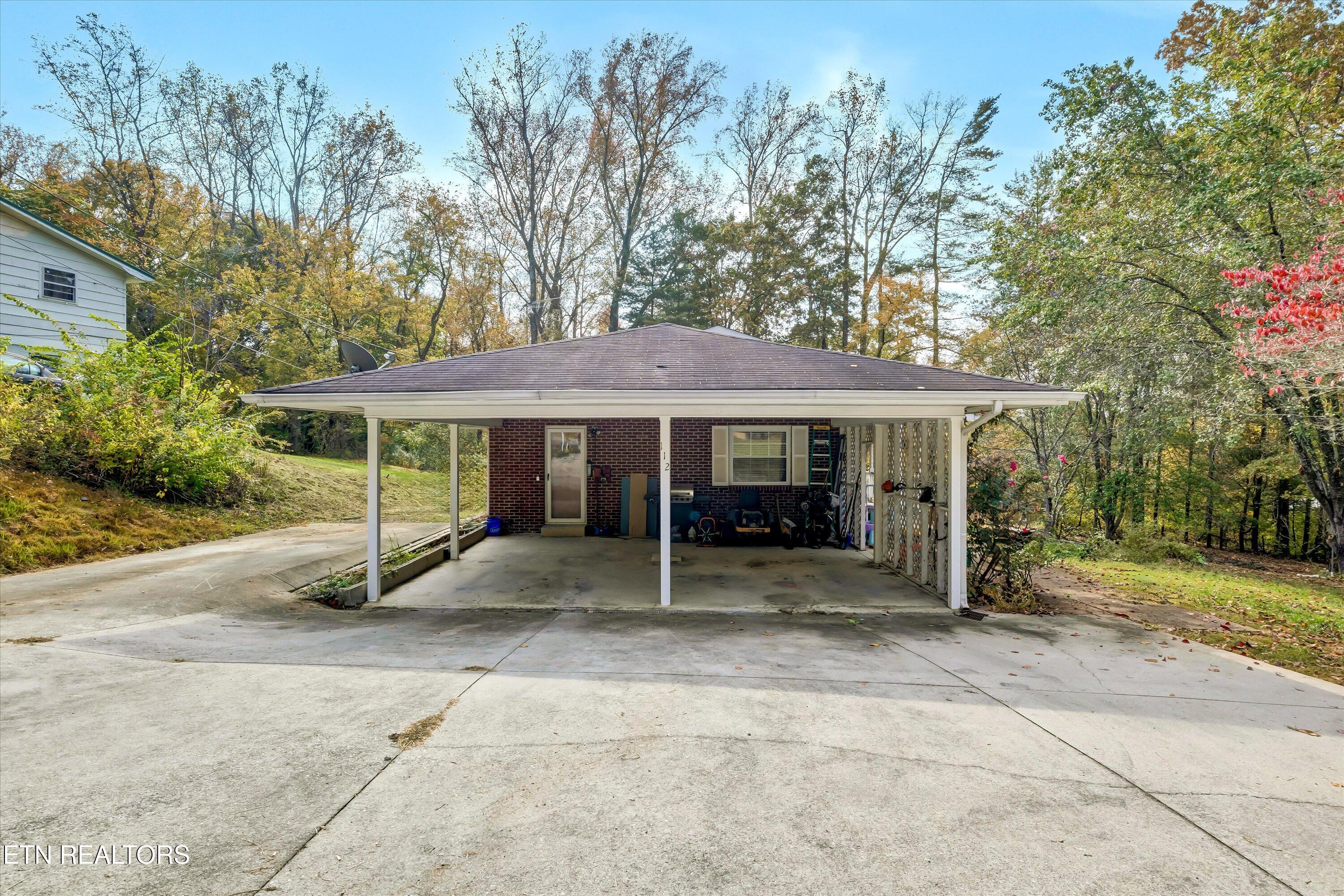 112 Montcrest Drive Harriman TN 37748