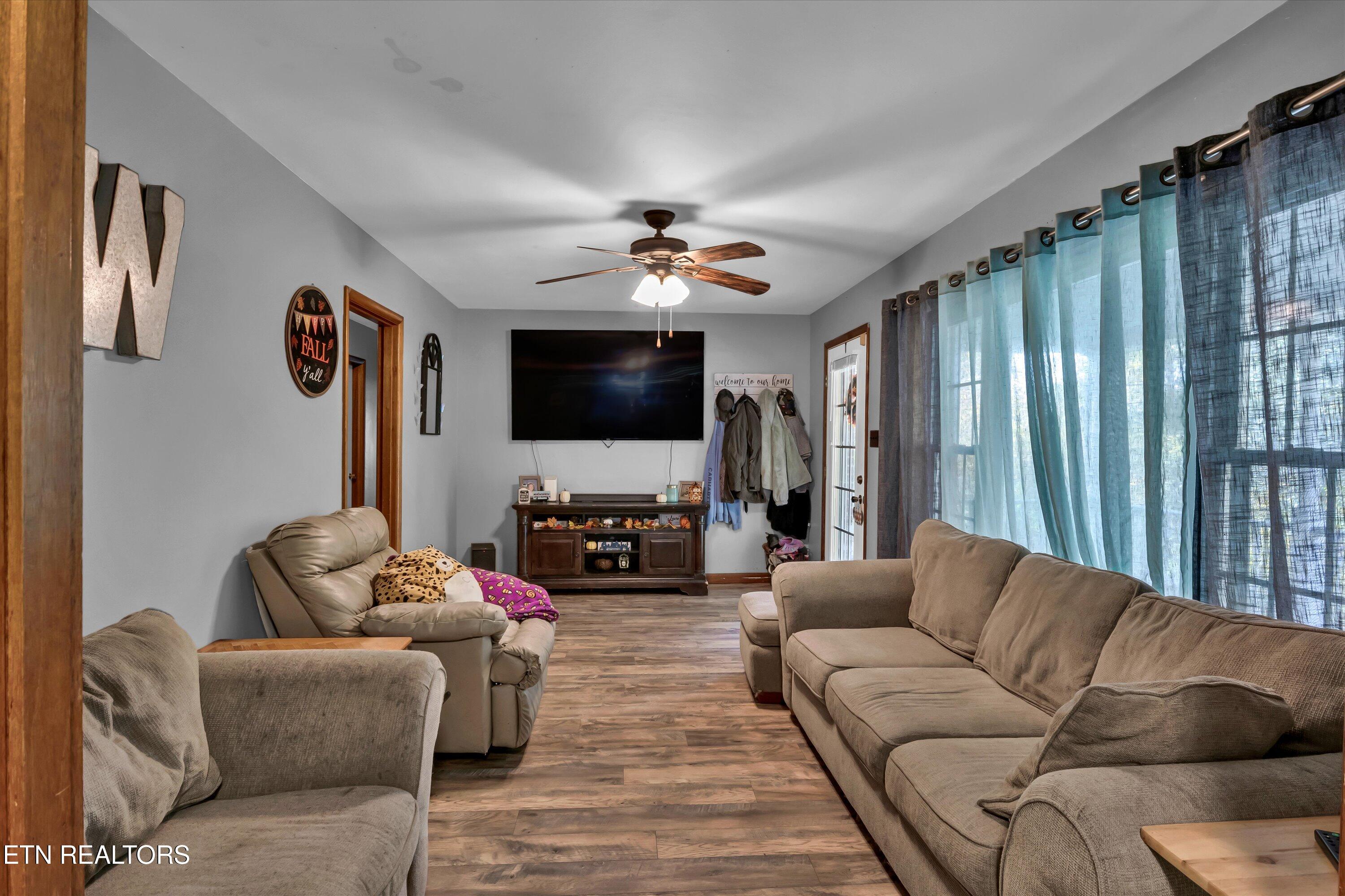 112 Montcrest Drive Harriman TN 37748