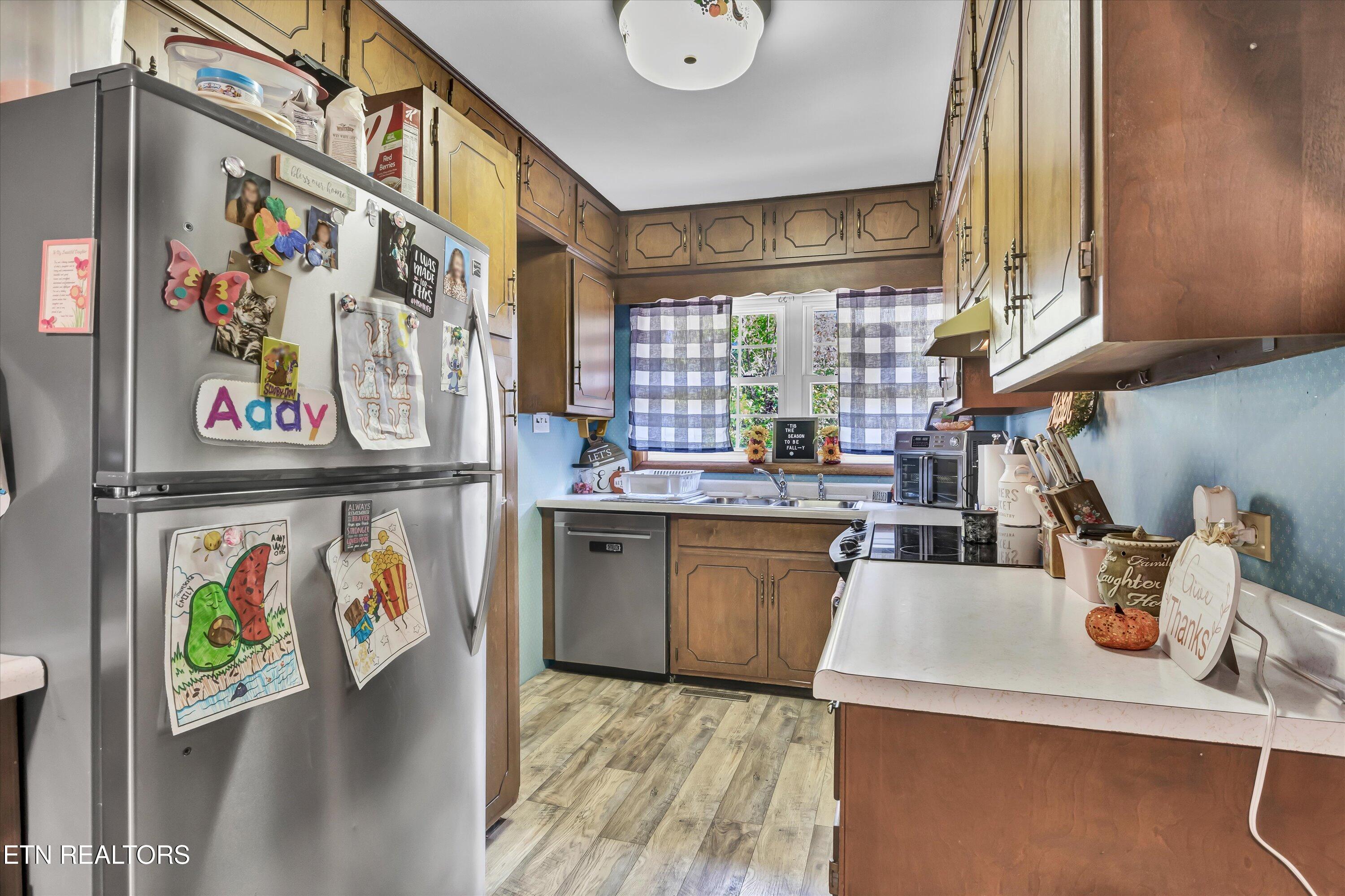 112 Montcrest Drive Harriman TN 37748