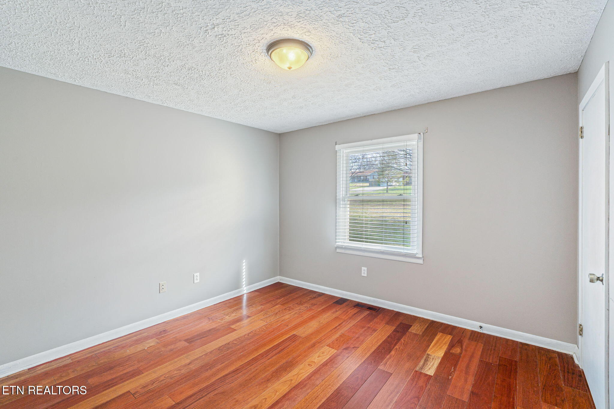 7905 Brickyard Road Powell TN 37849