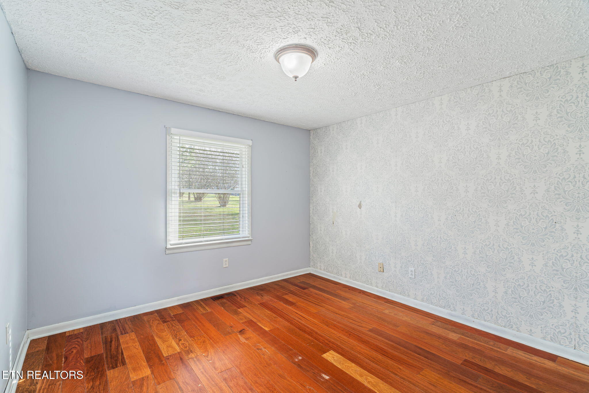 7905 Brickyard Road Powell TN 37849
