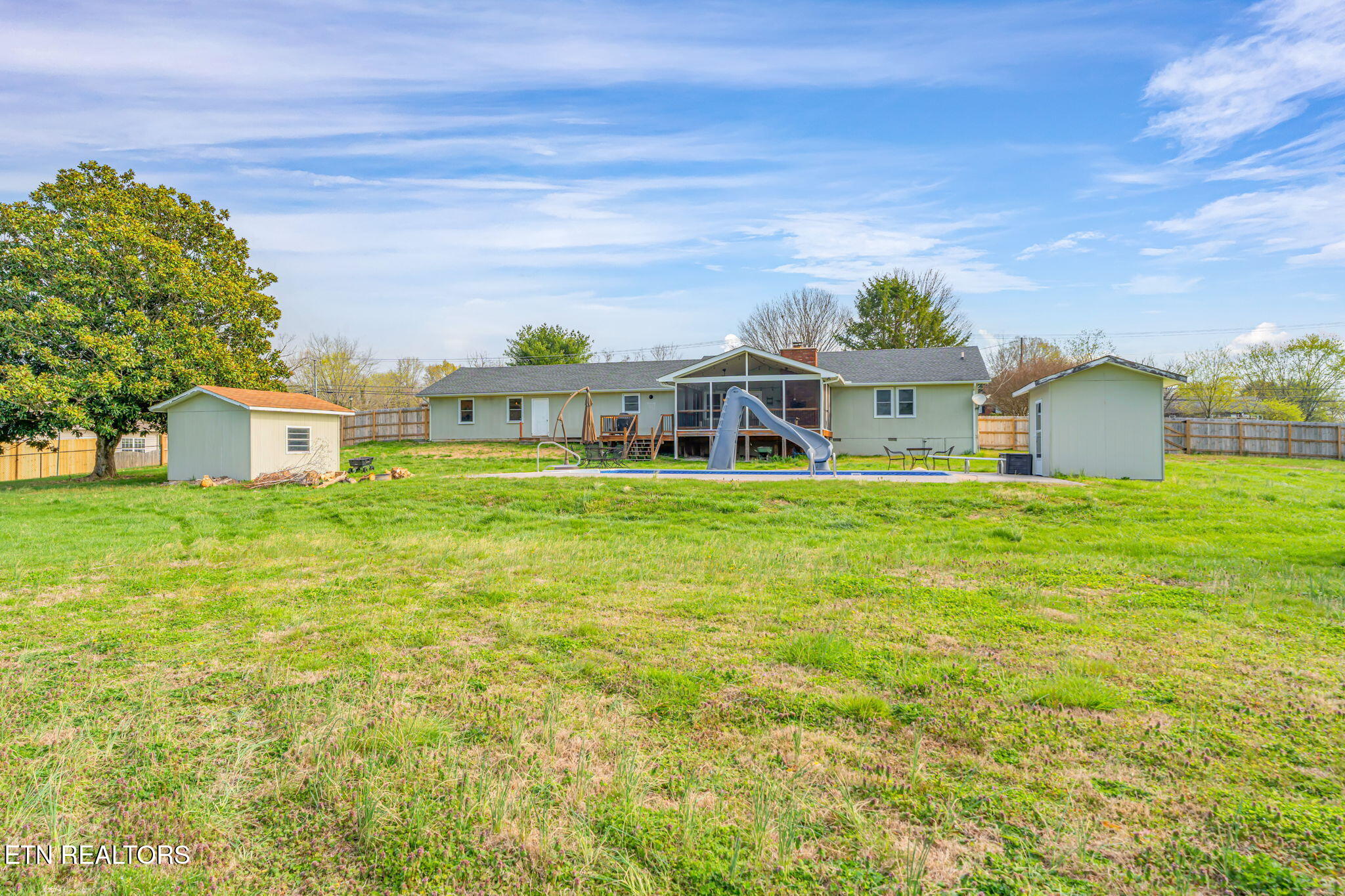 7905 Brickyard Road Powell TN 37849