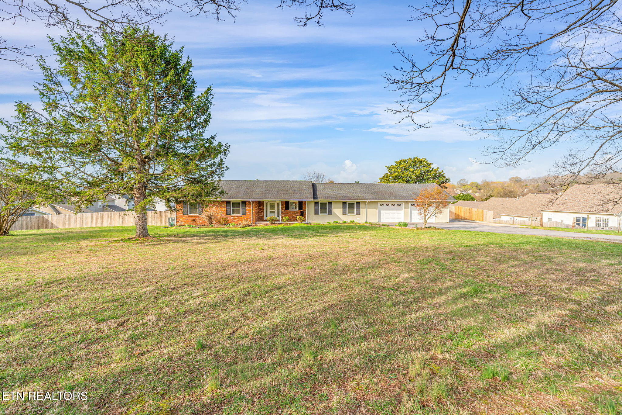 7905 Brickyard Road Powell TN 37849