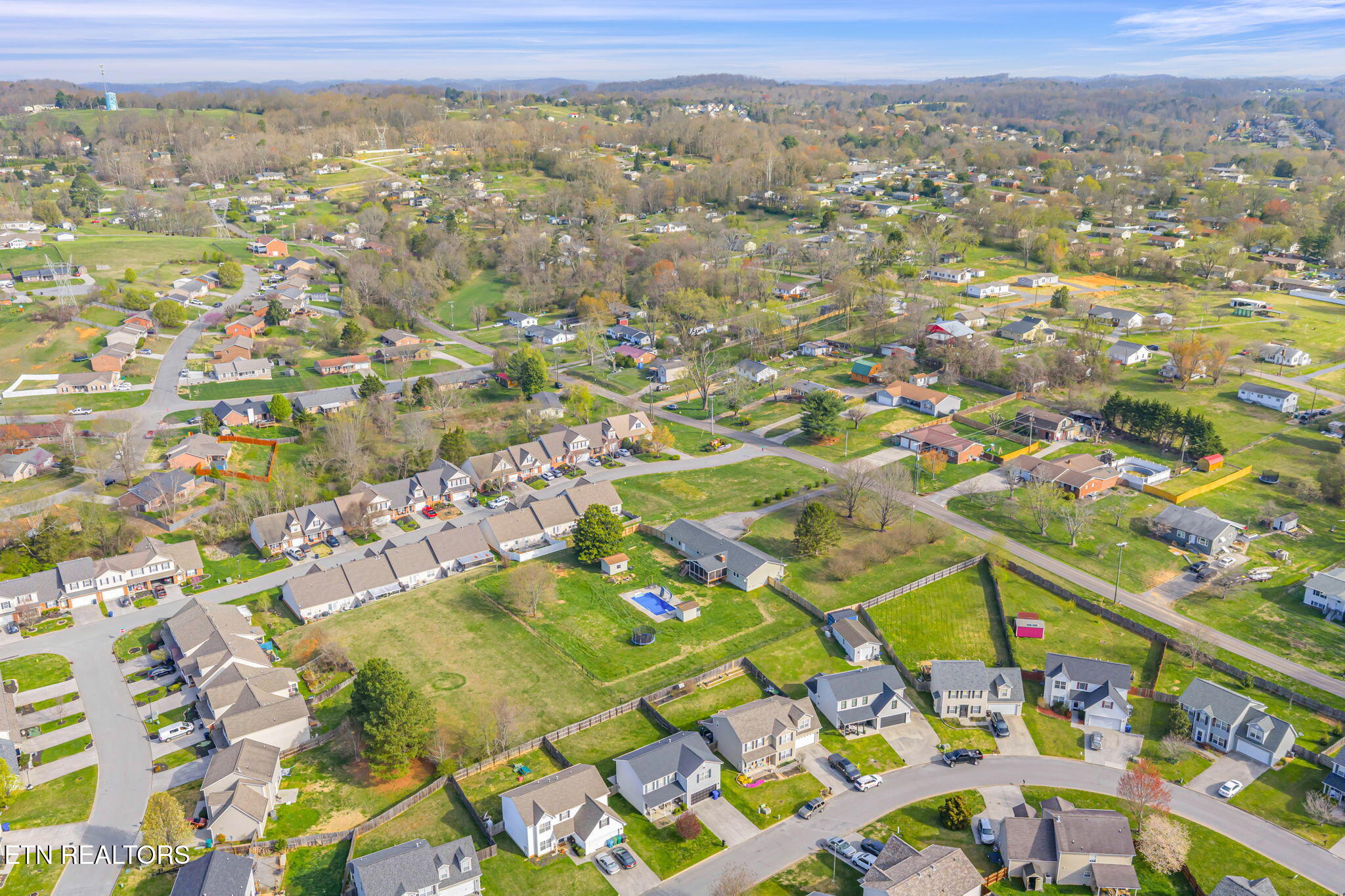 7905 Brickyard Road Powell TN 37849