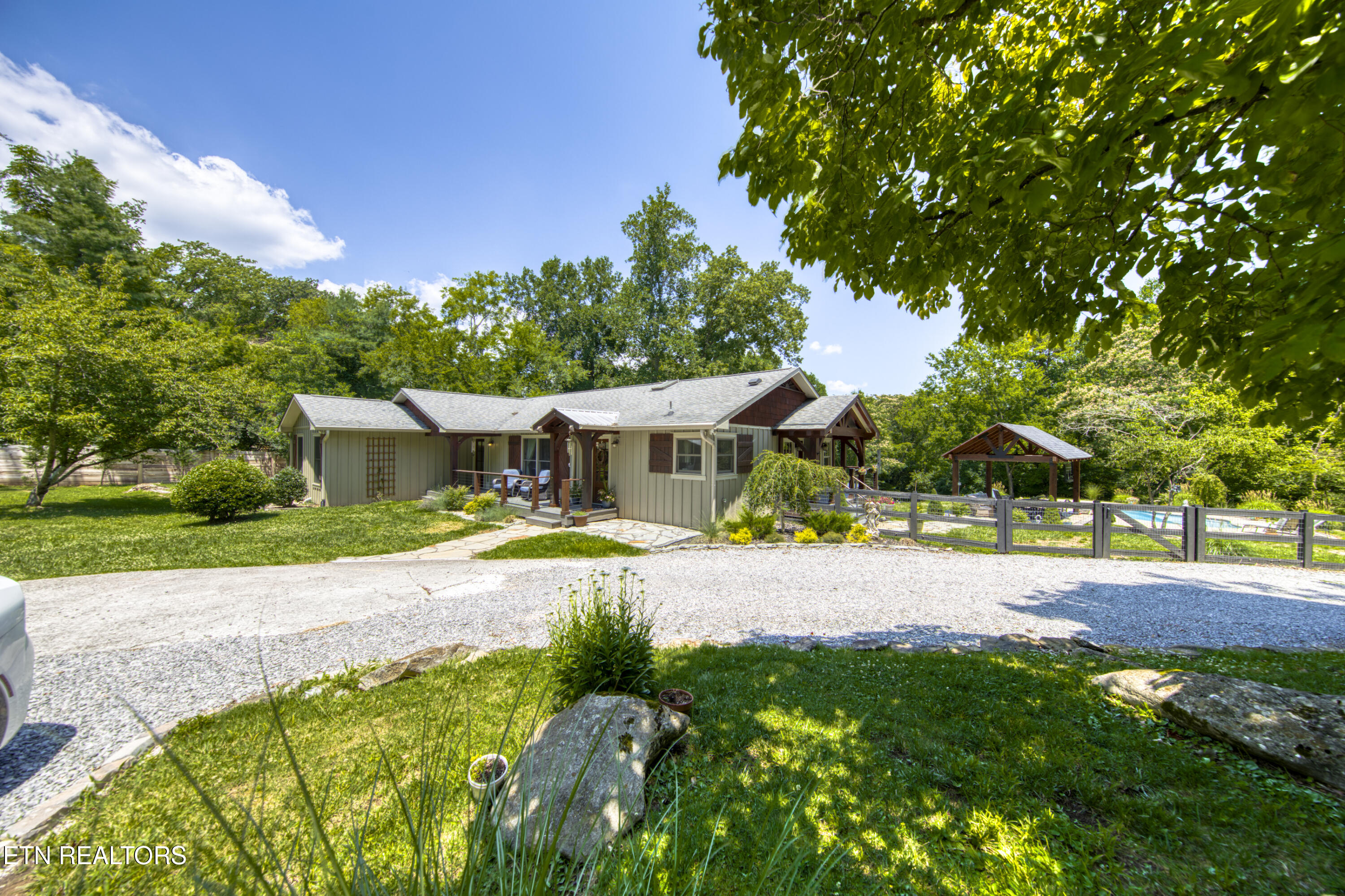 8851 Gammon Way Knoxville TN 37922