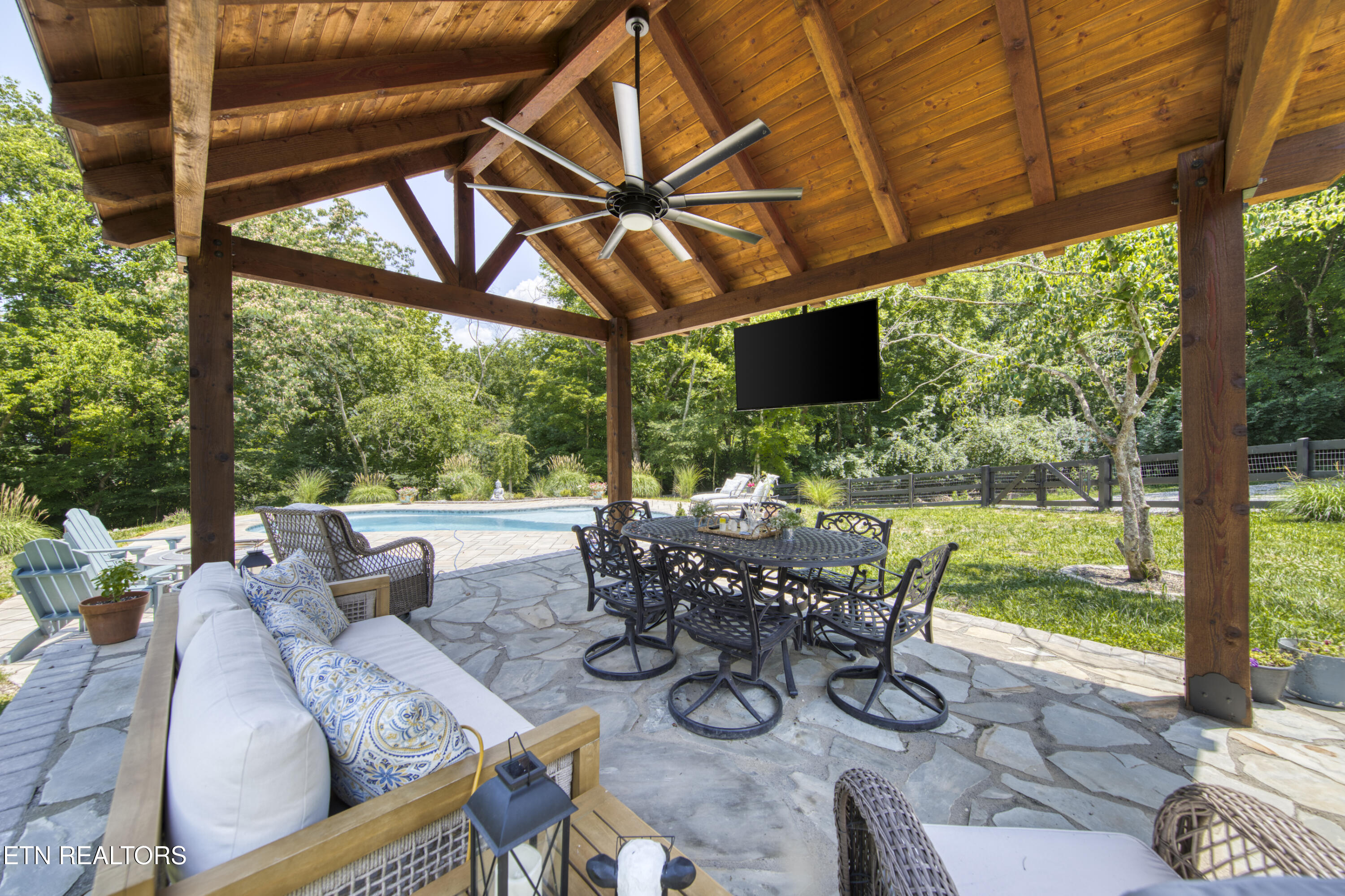 8851 Gammon Way Knoxville TN 37922