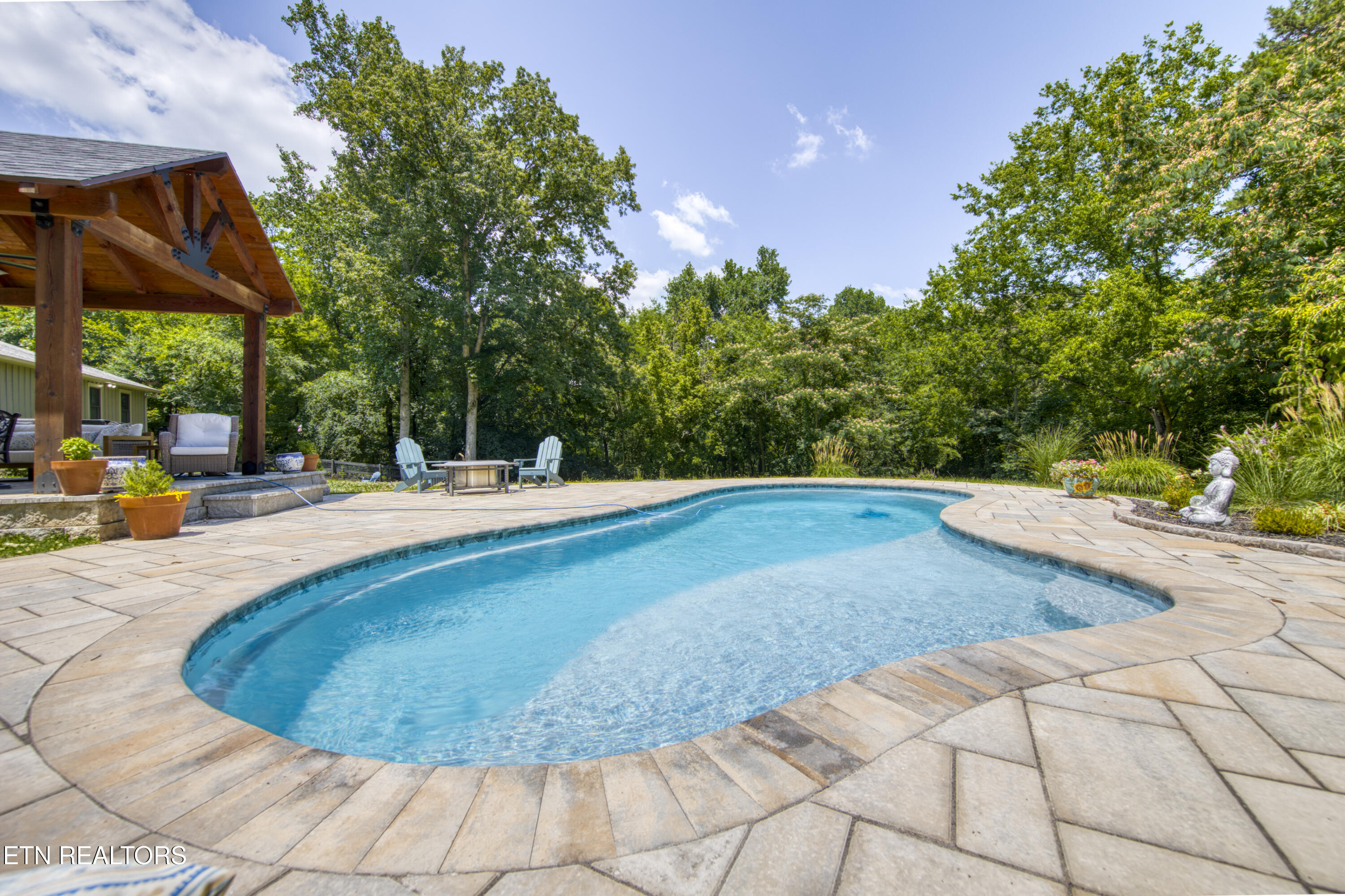 8851 Gammon Way Knoxville TN 37922